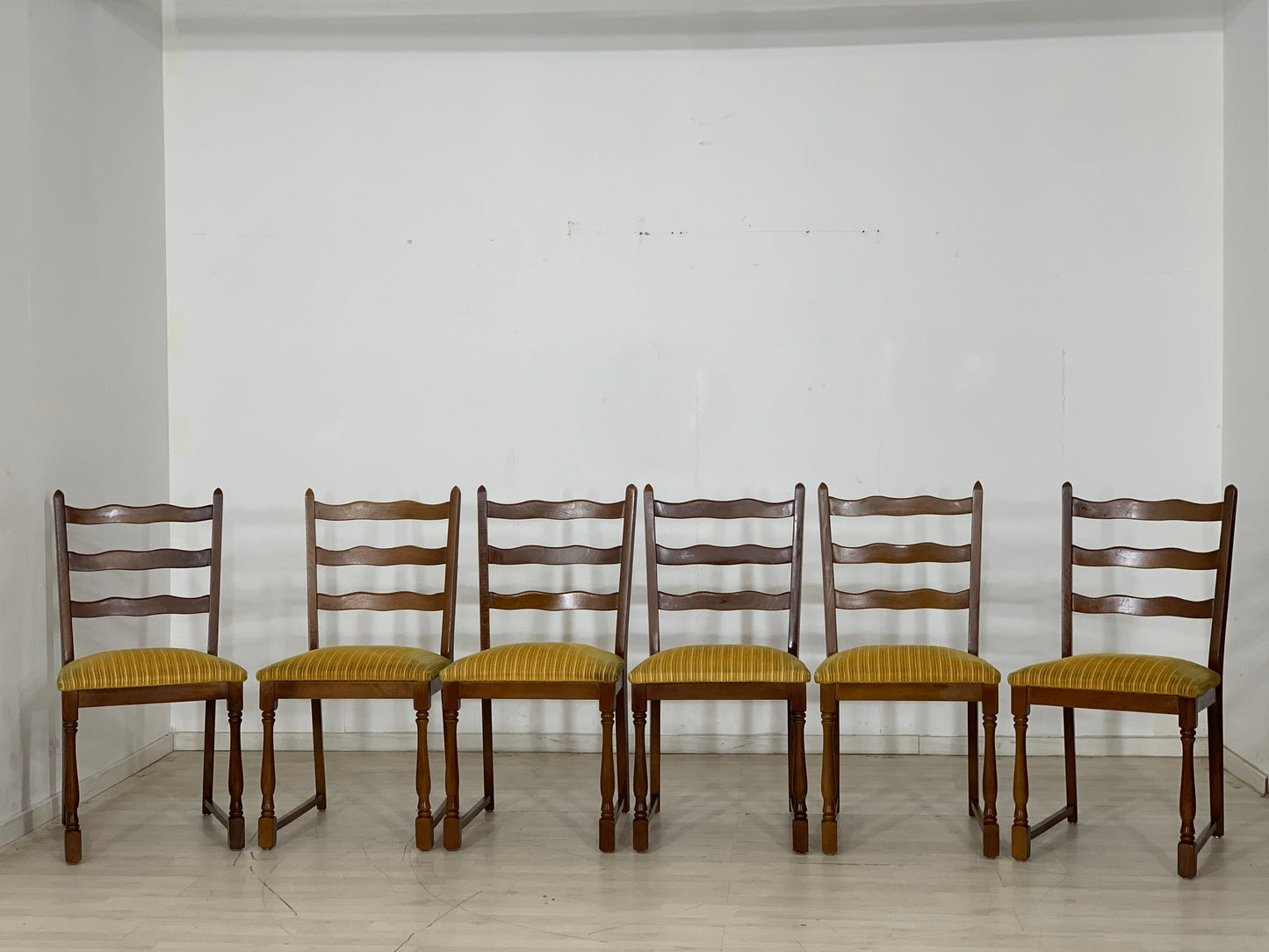 Art Nouveau chairs dining room chair around 1900