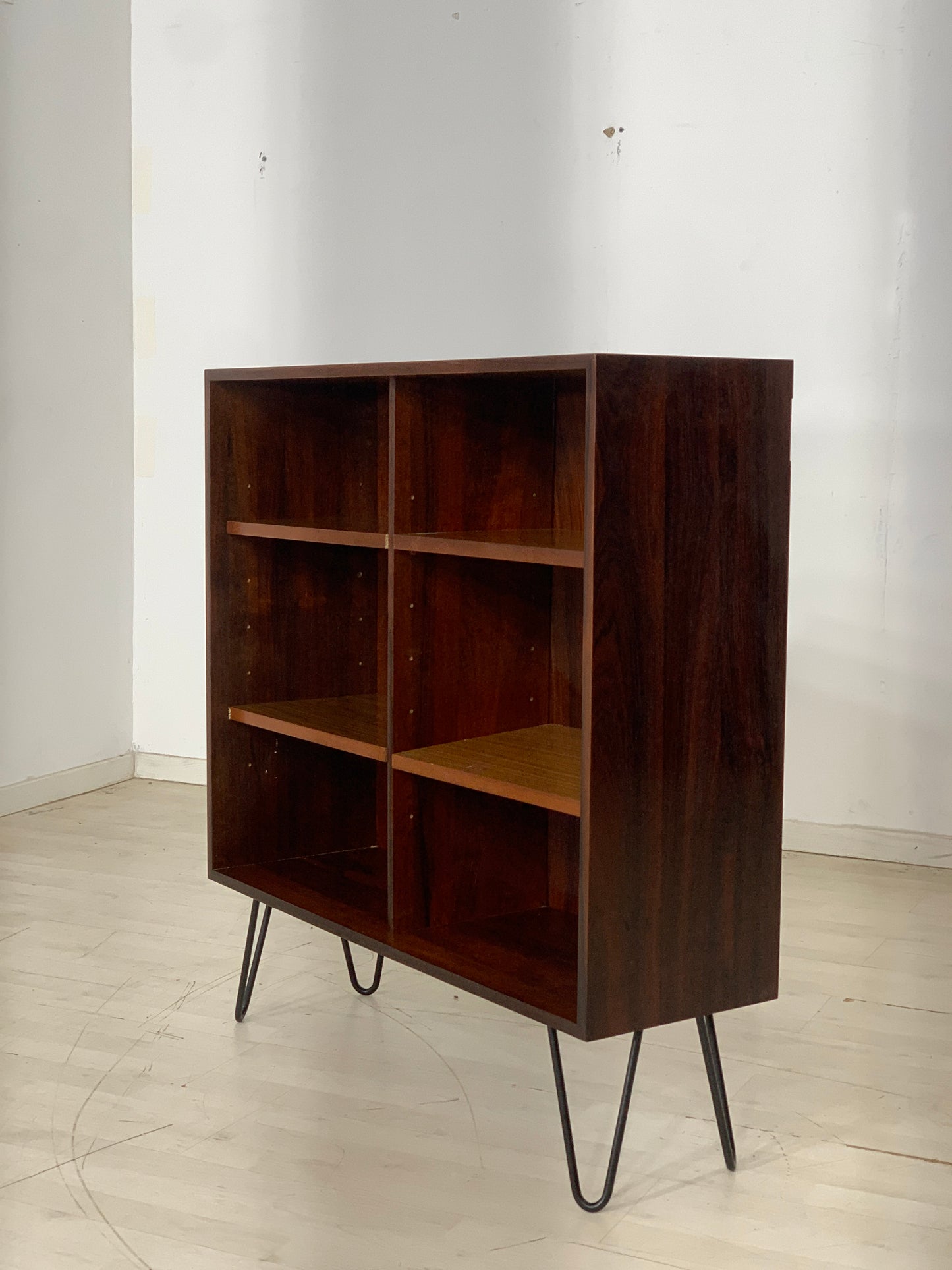 Rosewood shelf dresser cabinet vintage