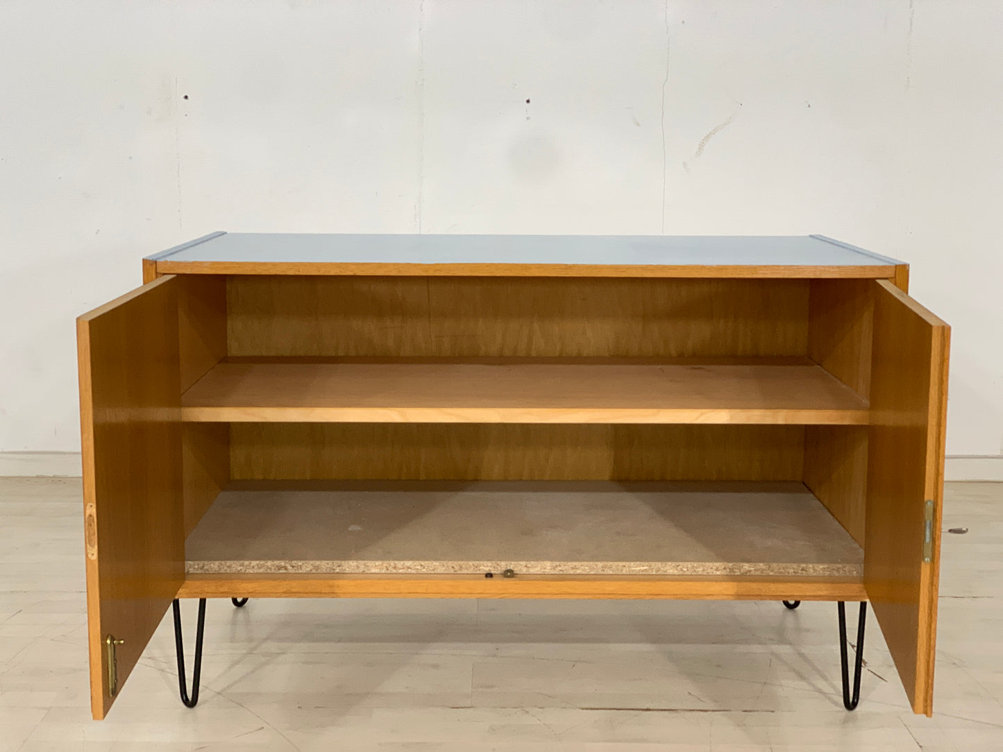Mid Century Schrank Holz Anrichte Kommode Sideboard