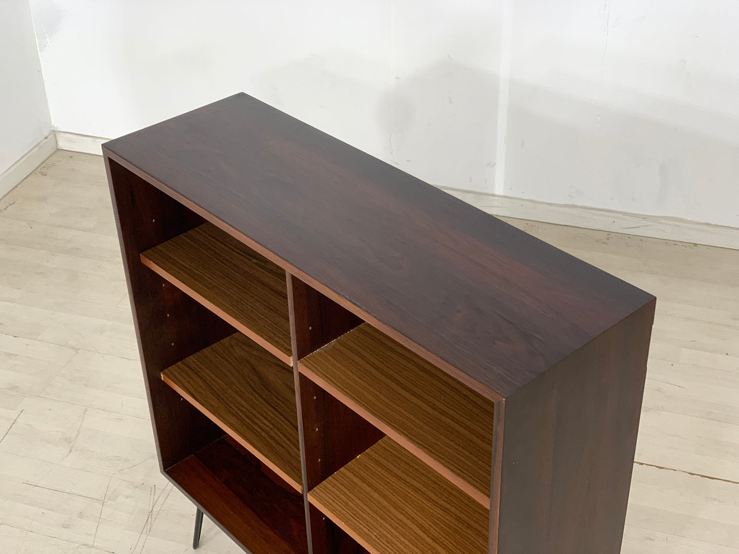 Rosewood shelf dresser cabinet vintage