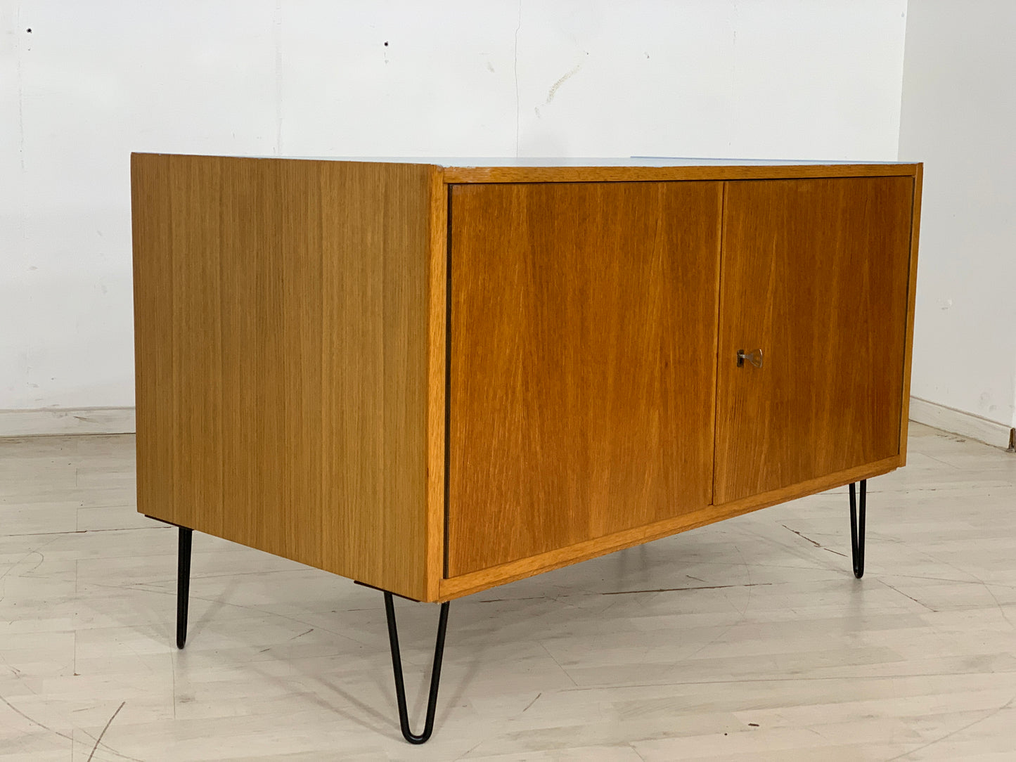 Mid Century Schrank Holz Anrichte Kommode Sideboard