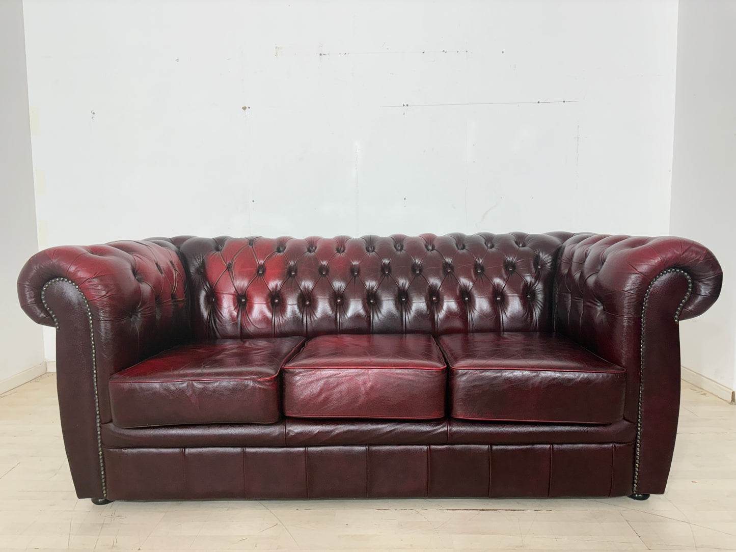 English Chesterfield Sofa Couch 3-Seater Vintage