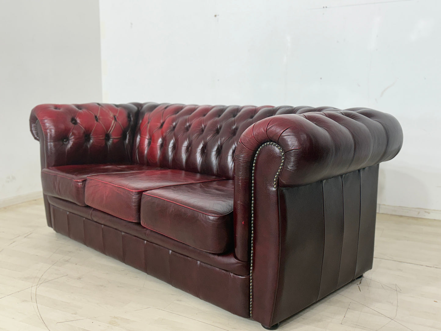 English Chesterfield Sofa Couch 3-Seater Vintage