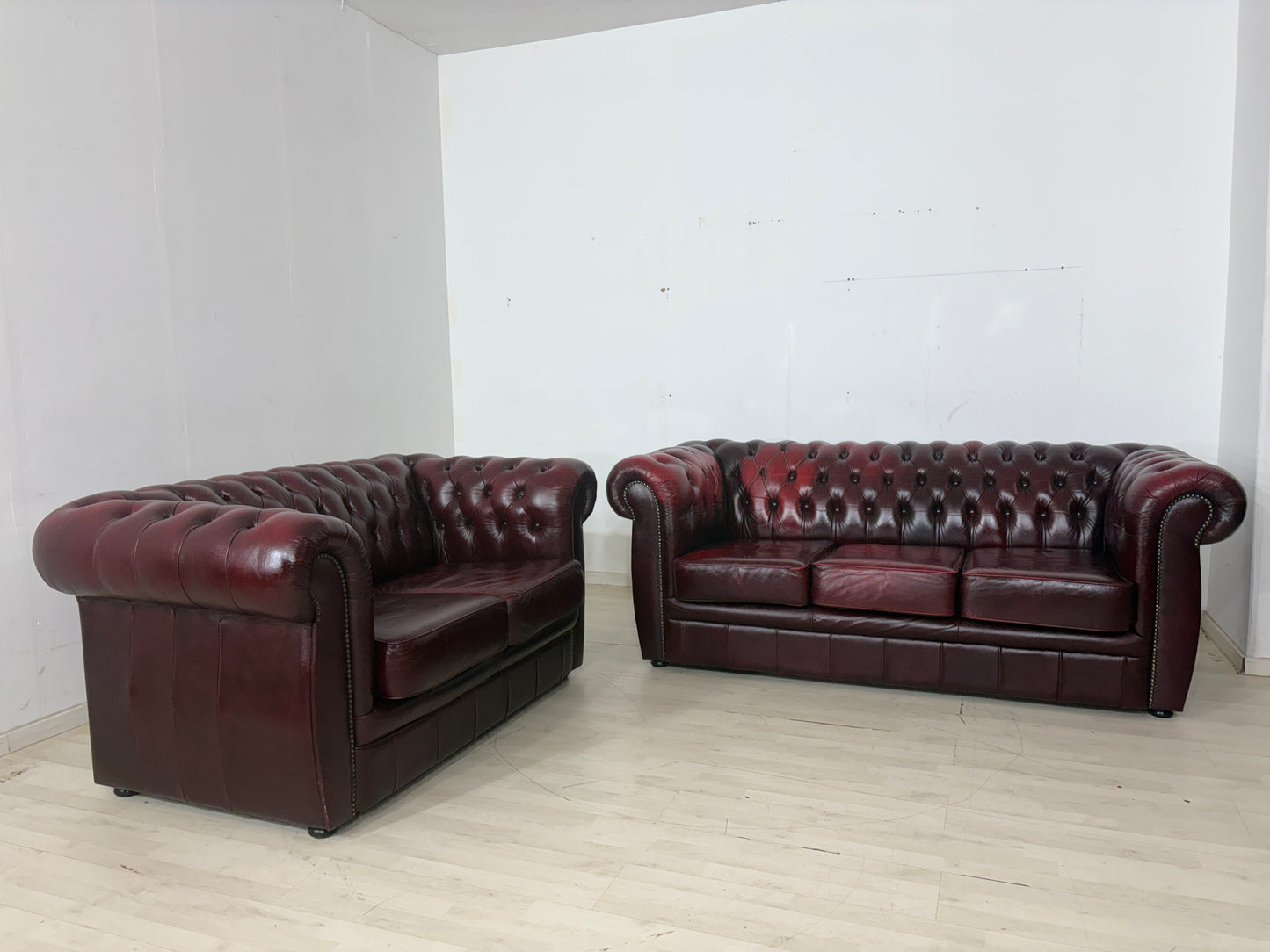 English Chesterfield Sofa Couch 3-Seater Vintage
