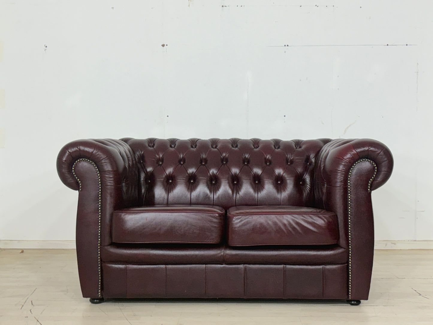 English Chesterfield Sofa Couch 2-Seater Vintage