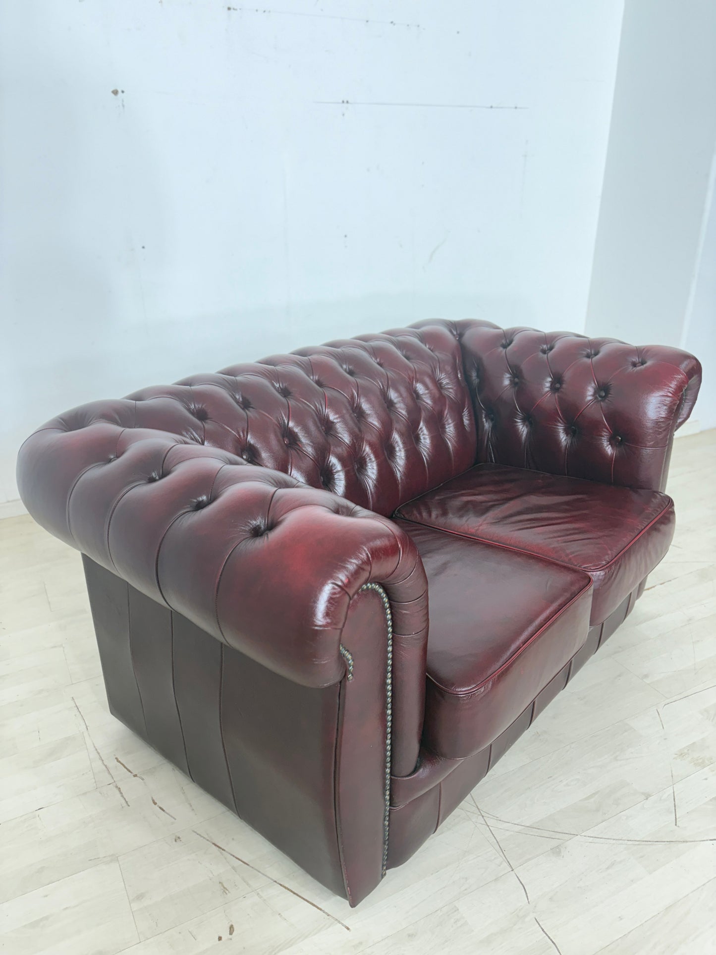 English Chesterfield Sofa Couch 2-Seater Vintage