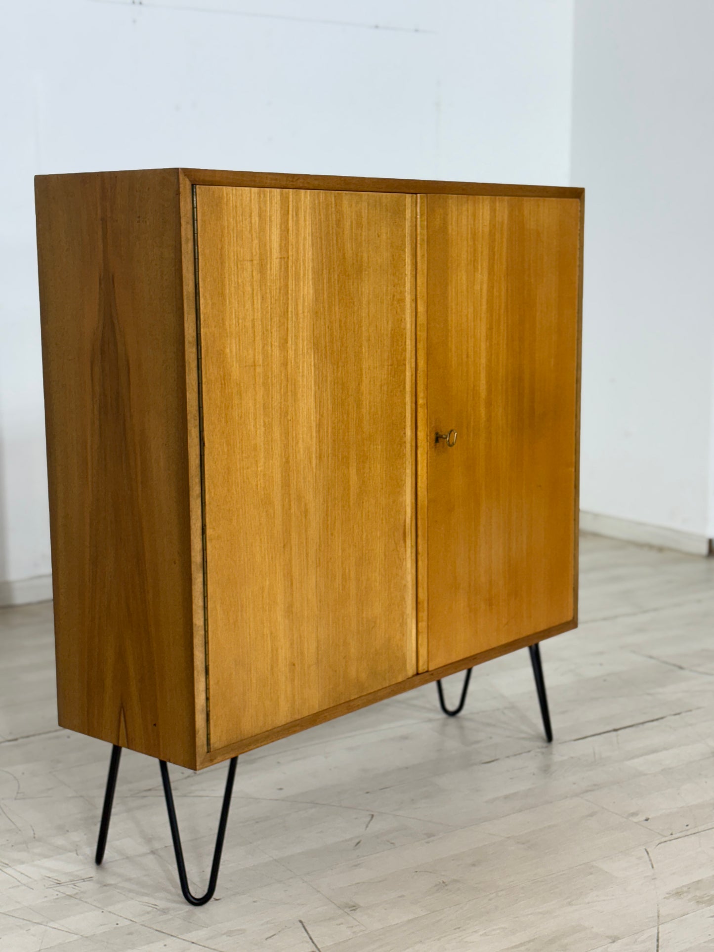 Mid century Kommode Wäscheschrank Highboard