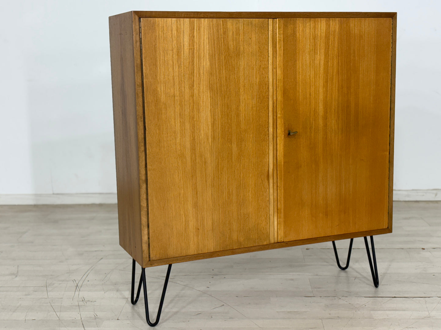 Mid century Kommode Wäscheschrank Highboard