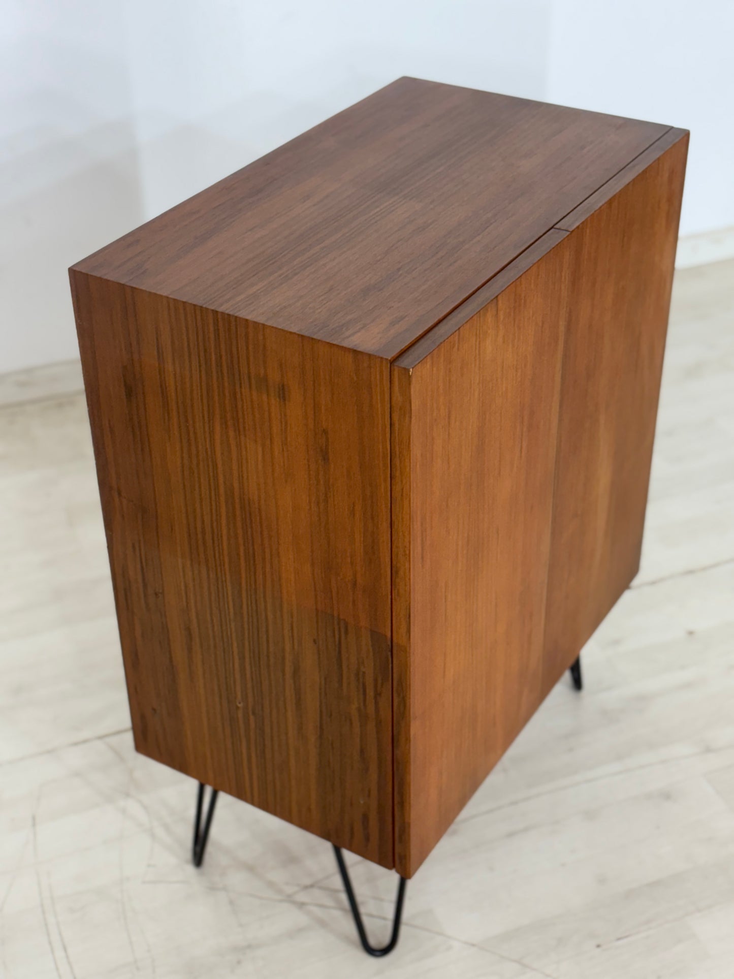 Mid Century Kommode Wohnzimmerschrank Schrank