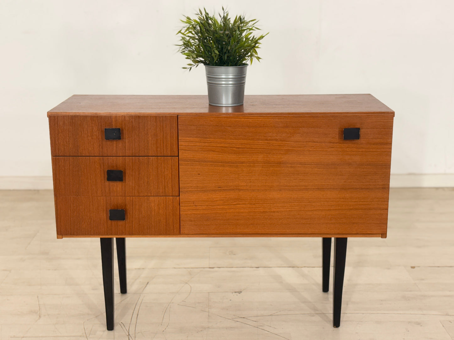 Mid Century Teak Kommode Flurschrank Flurkommode Vintage
