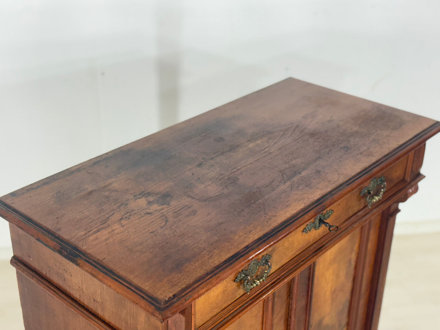 Gründerzeit Vertiko Holz Schrank Wohnzimmerschrank Antik um 1900