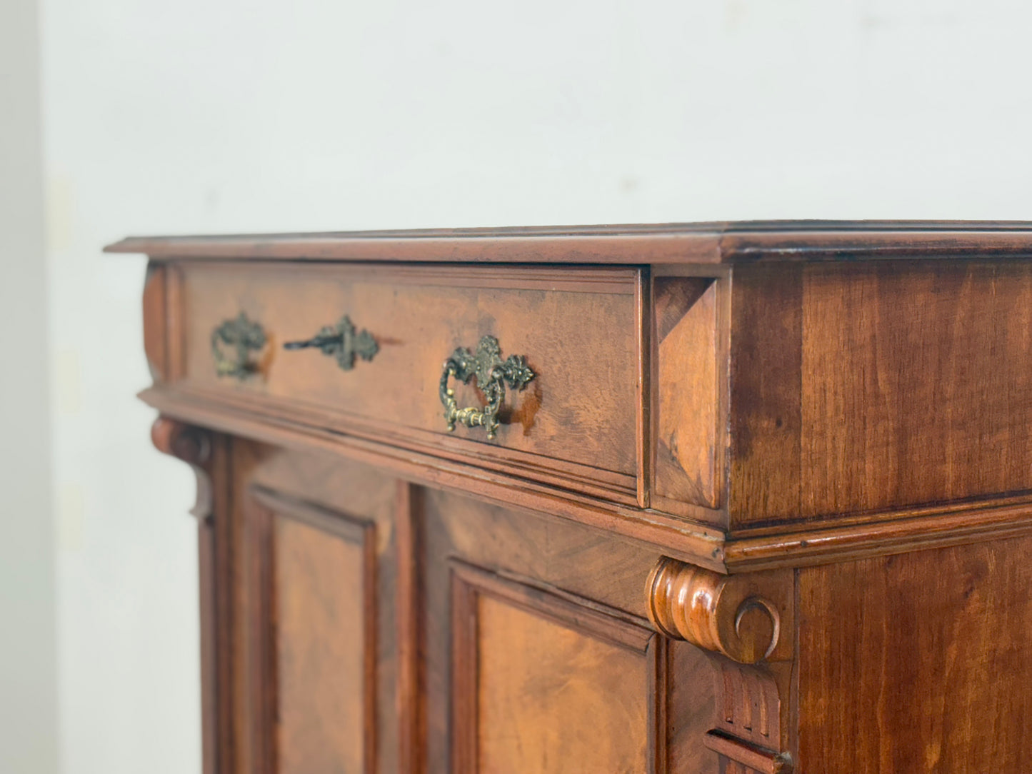 Gründerzeit Vertiko Holz Schrank Wohnzimmerschrank Antik um 1900