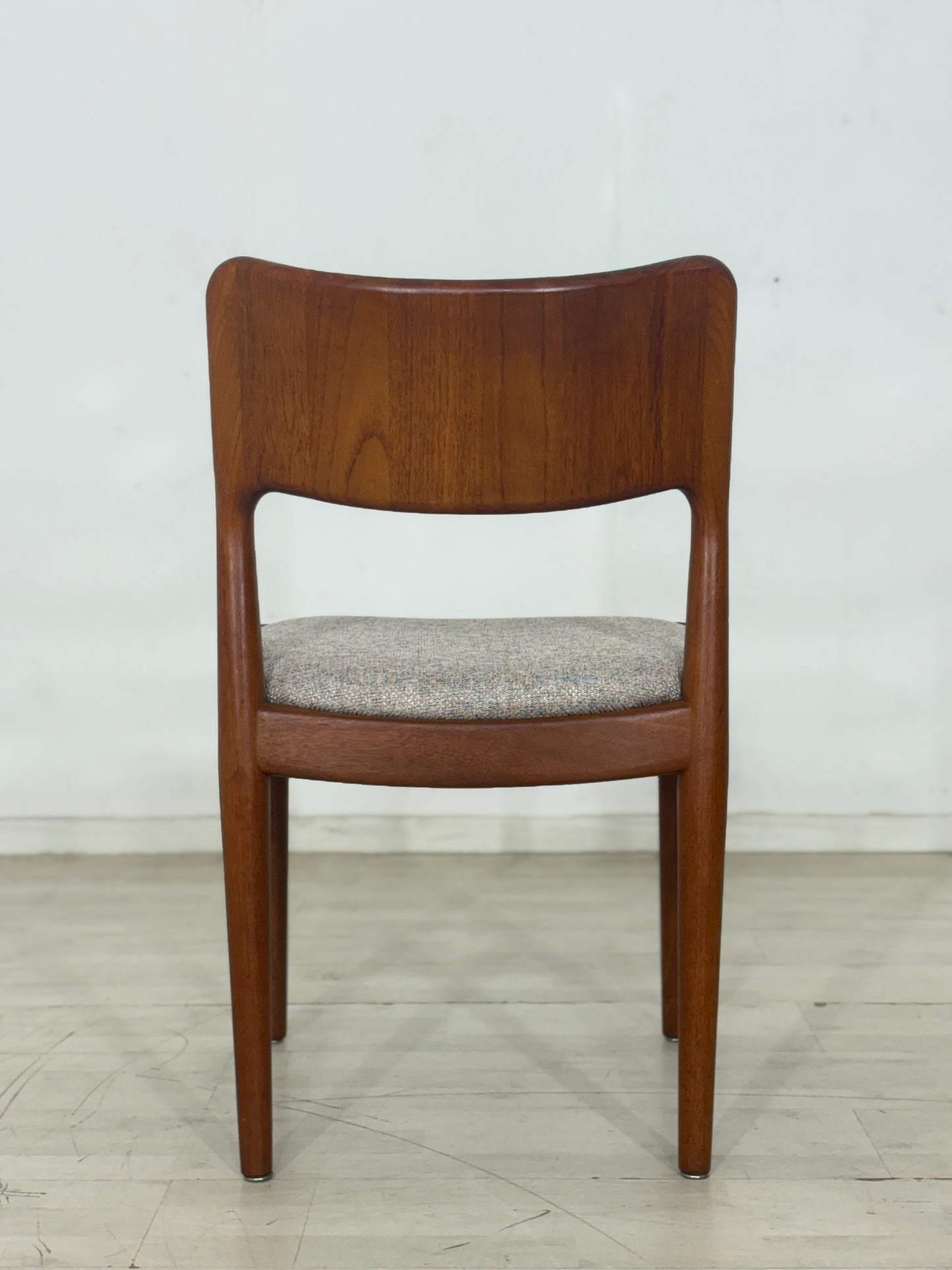 5x Hennig Kjaernulf Teak Stühle Esszimmerstühle Vintage