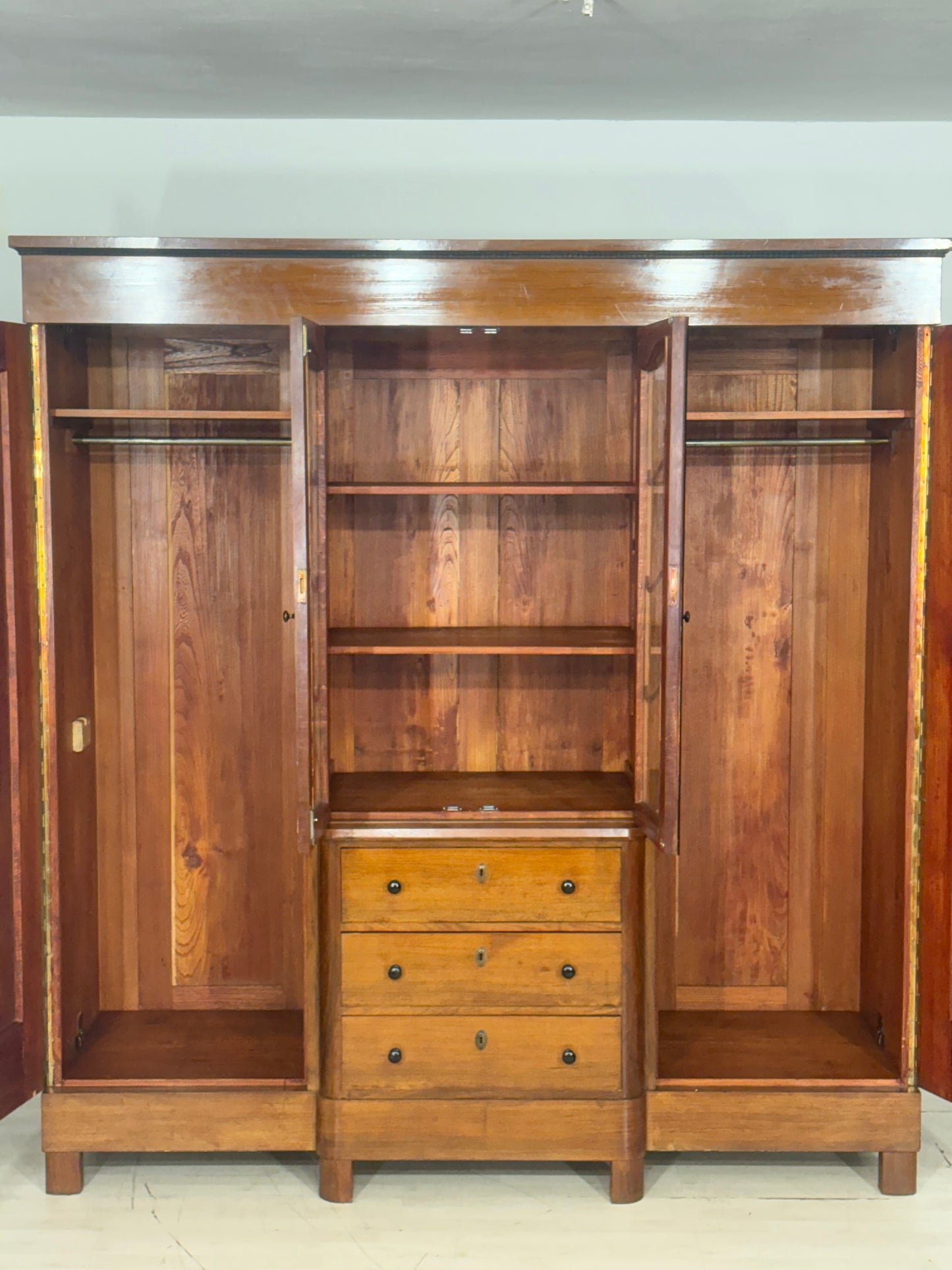 Jugendstil Kleiderschrank Holz Schrank Massiv Schlafzimmerschrank 1920