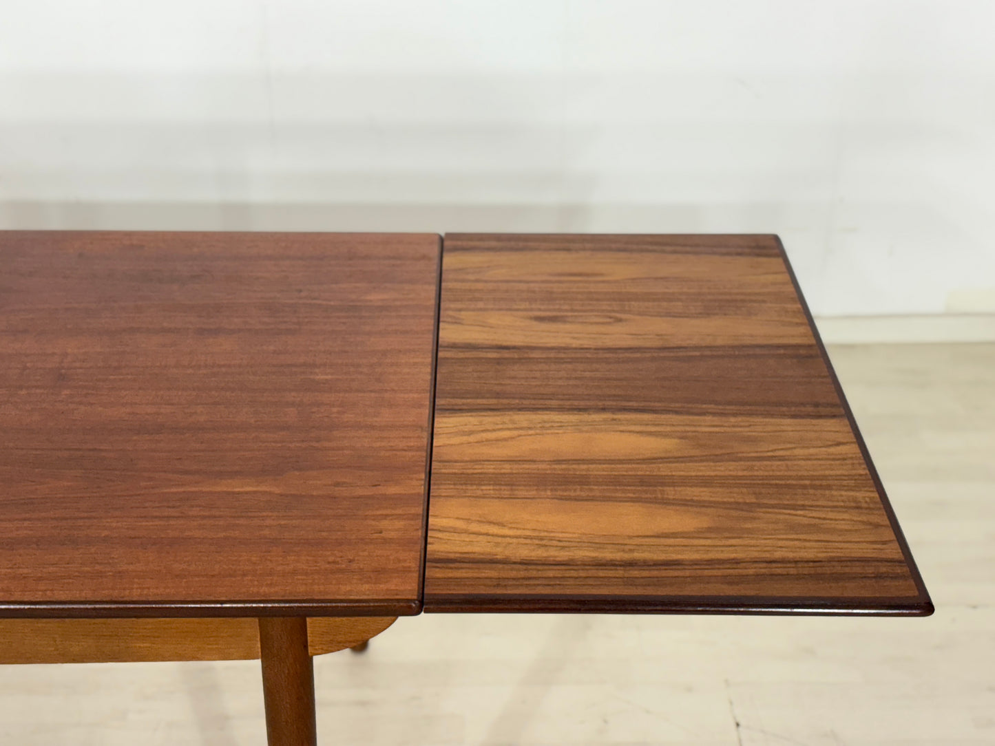 Danish Teak Esstisch Esszimmertisch Küchentisch Scandinavian table Mid Century
