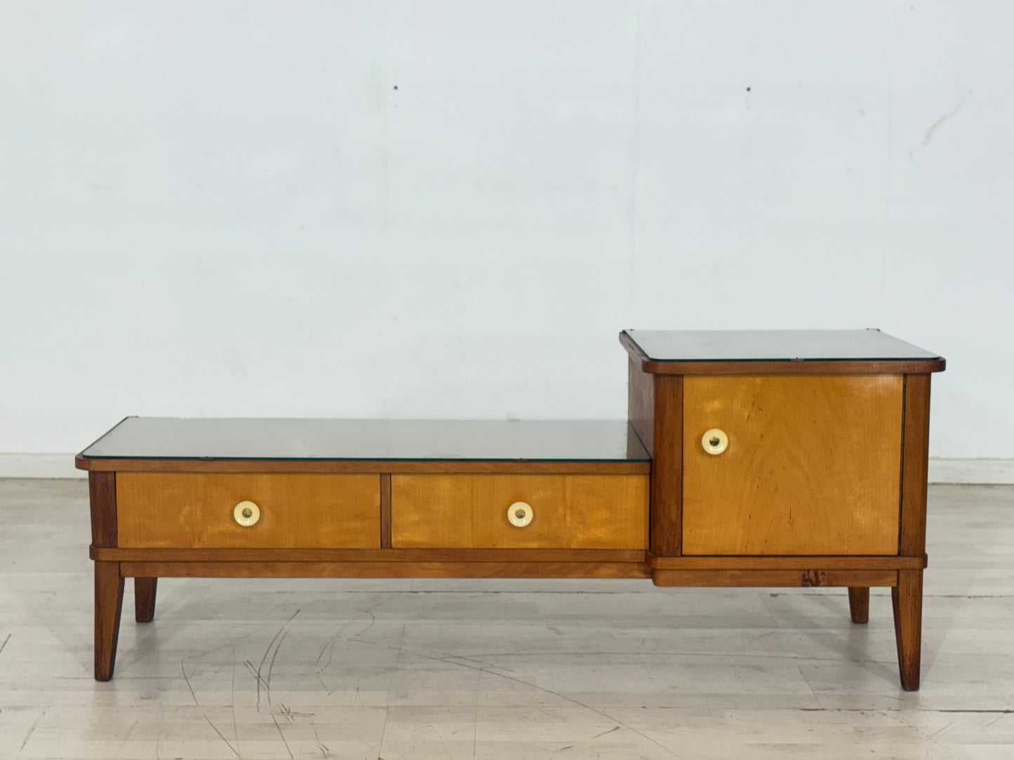 Niedliche Kommode Lowboard Flurschrank Wohnzimmerschrank 60´s