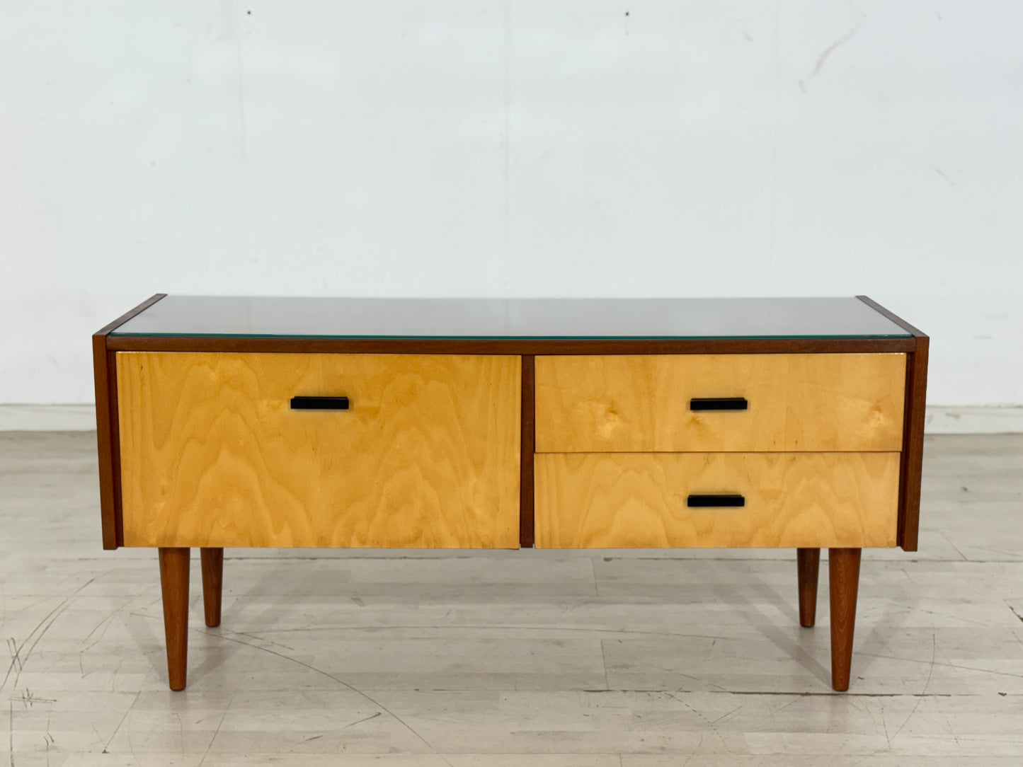 Vintage Kommode Lowboard Schrank Flurschrank Wohnzimmerschrank
