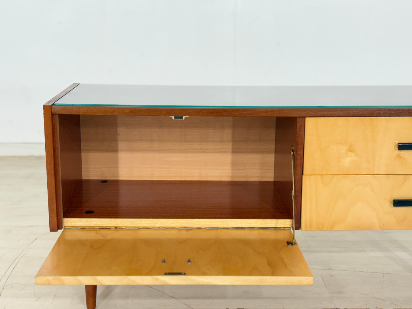 Vintage Kommode Lowboard Schrank Flurschrank Wohnzimmerschrank