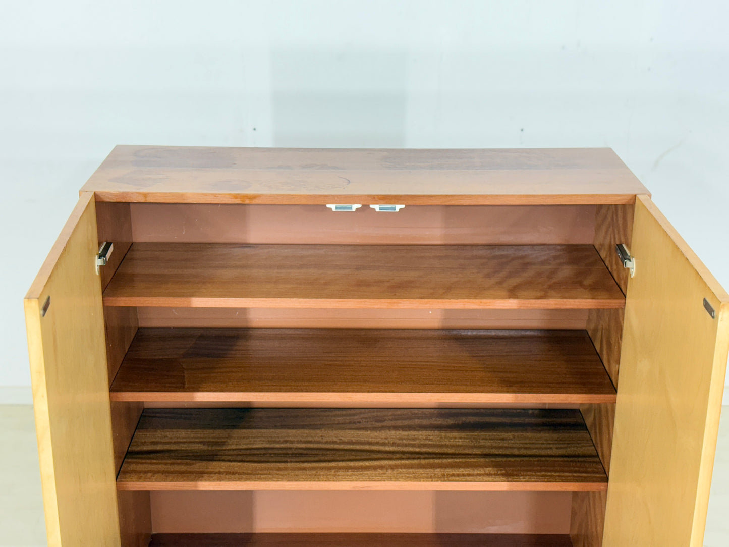 60ER JAHRE WÄSCHESCHRANK SCHUHSCHRANK SCHRANK VINTAGE HIGHBOARD