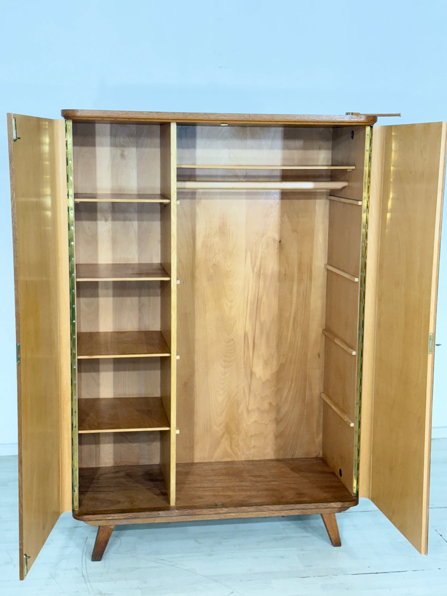 60er Jahre Vintage Kleiderschrank Holz Schrank Wäscheschrank Schlafzimmerschrank