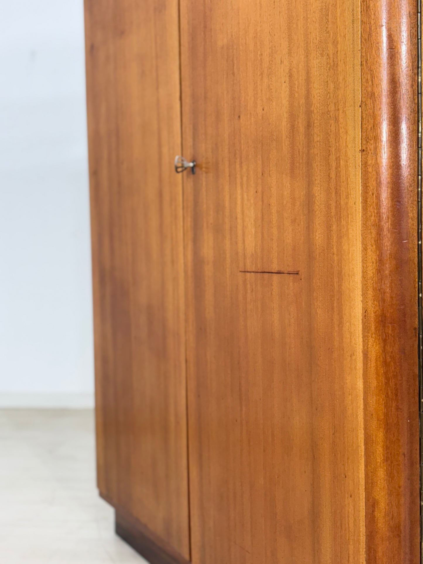 Mid Century Wäscheschrank Kleiderschrank Waschkommode Vintage Wardrobe