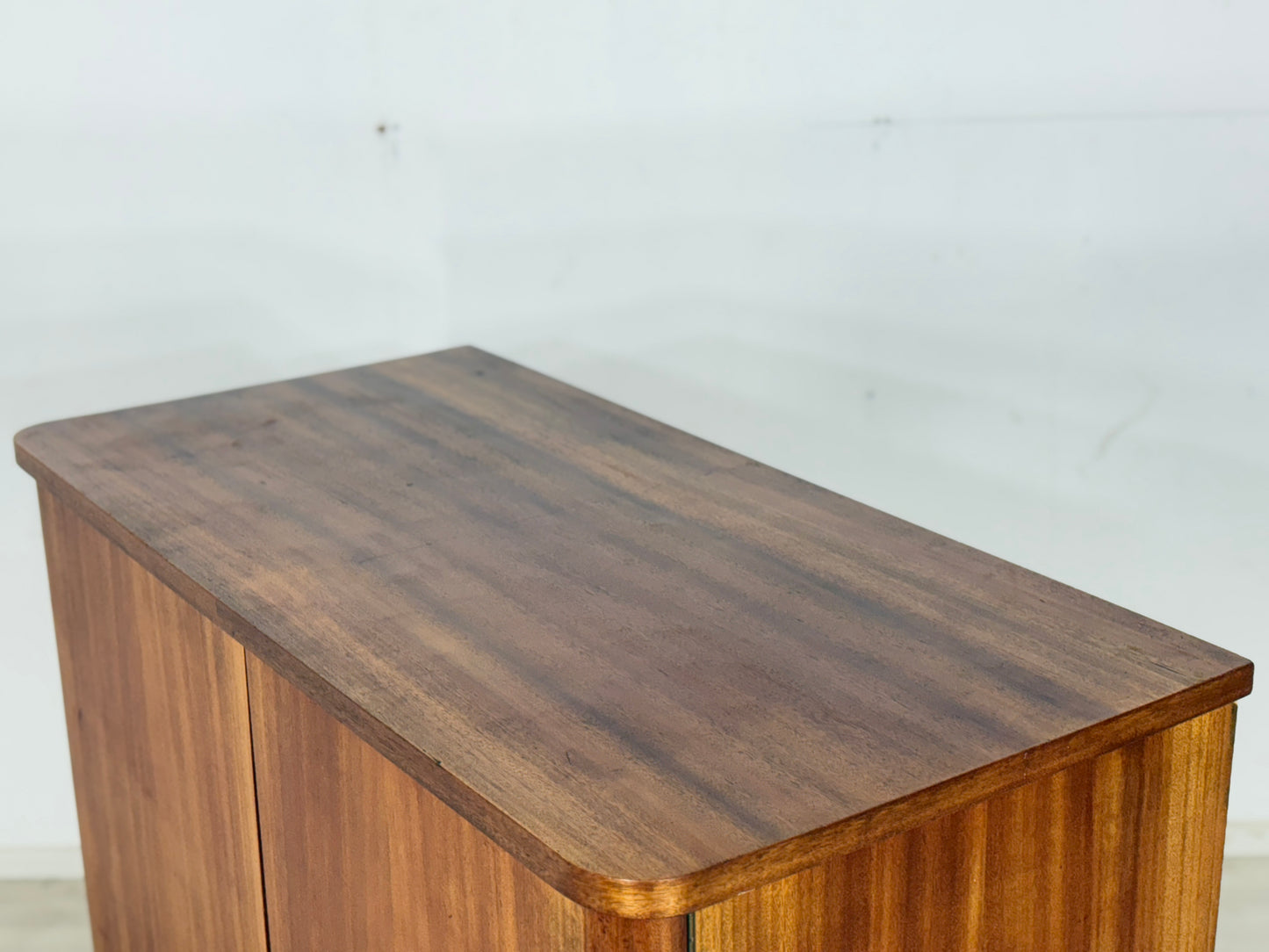 Mid Century Wäscheschrank Kleiderschrank Waschkommode Vintage Wardrobe
