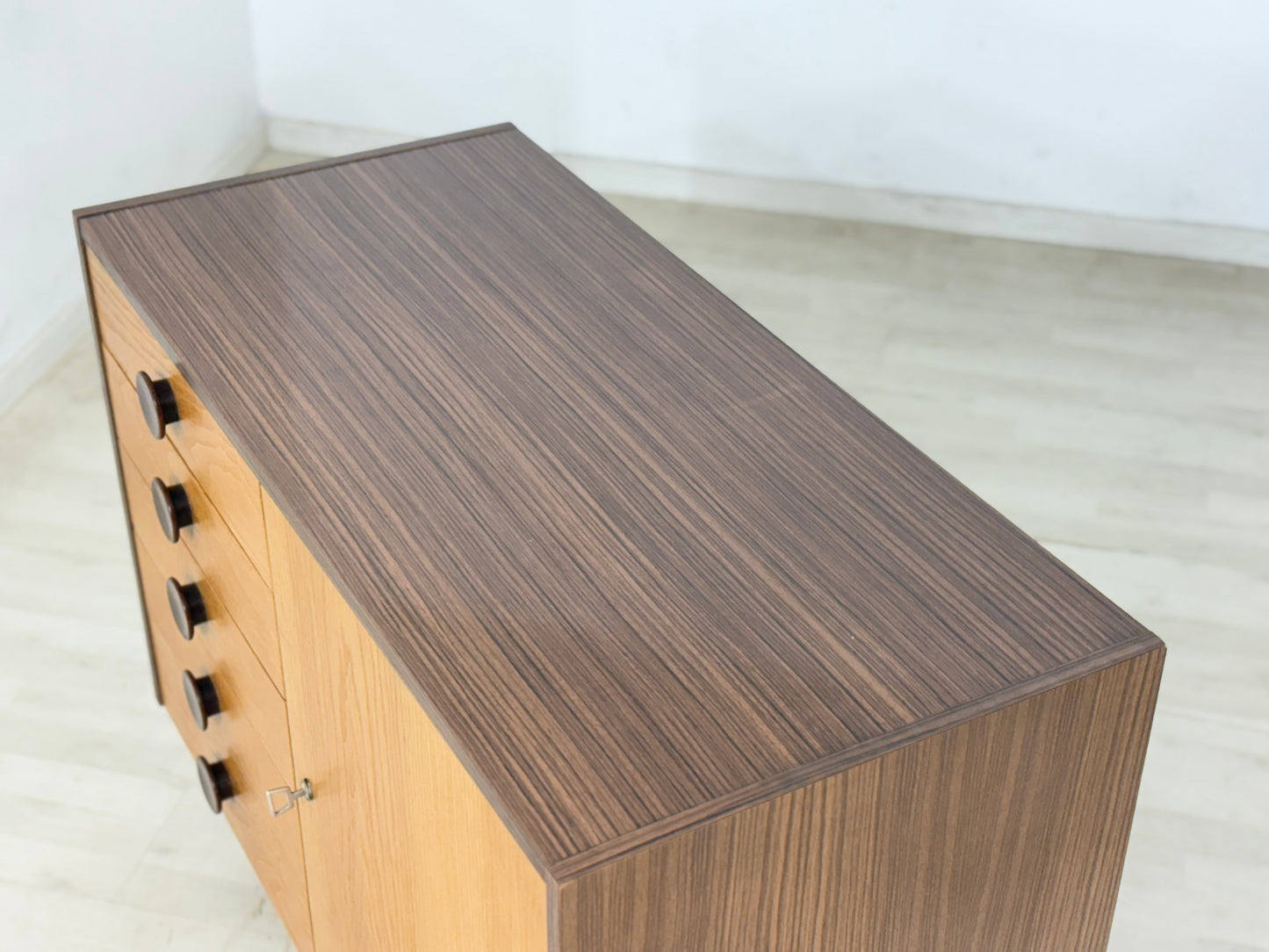 Mid Century Kommode Sideboard Anrichte Wohnzimmerschrank Flurschrank Vintage