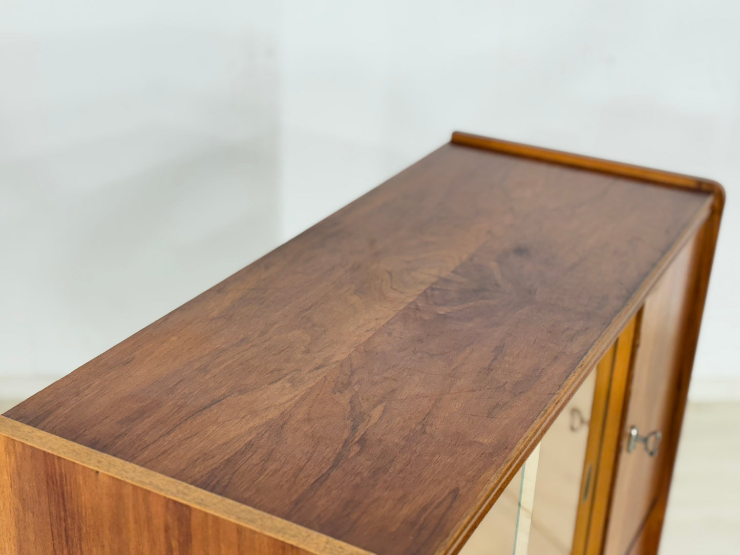 Mid Century Highboard Wohnzimmerschrank Schrank Flurschrank Anrichte Vintage