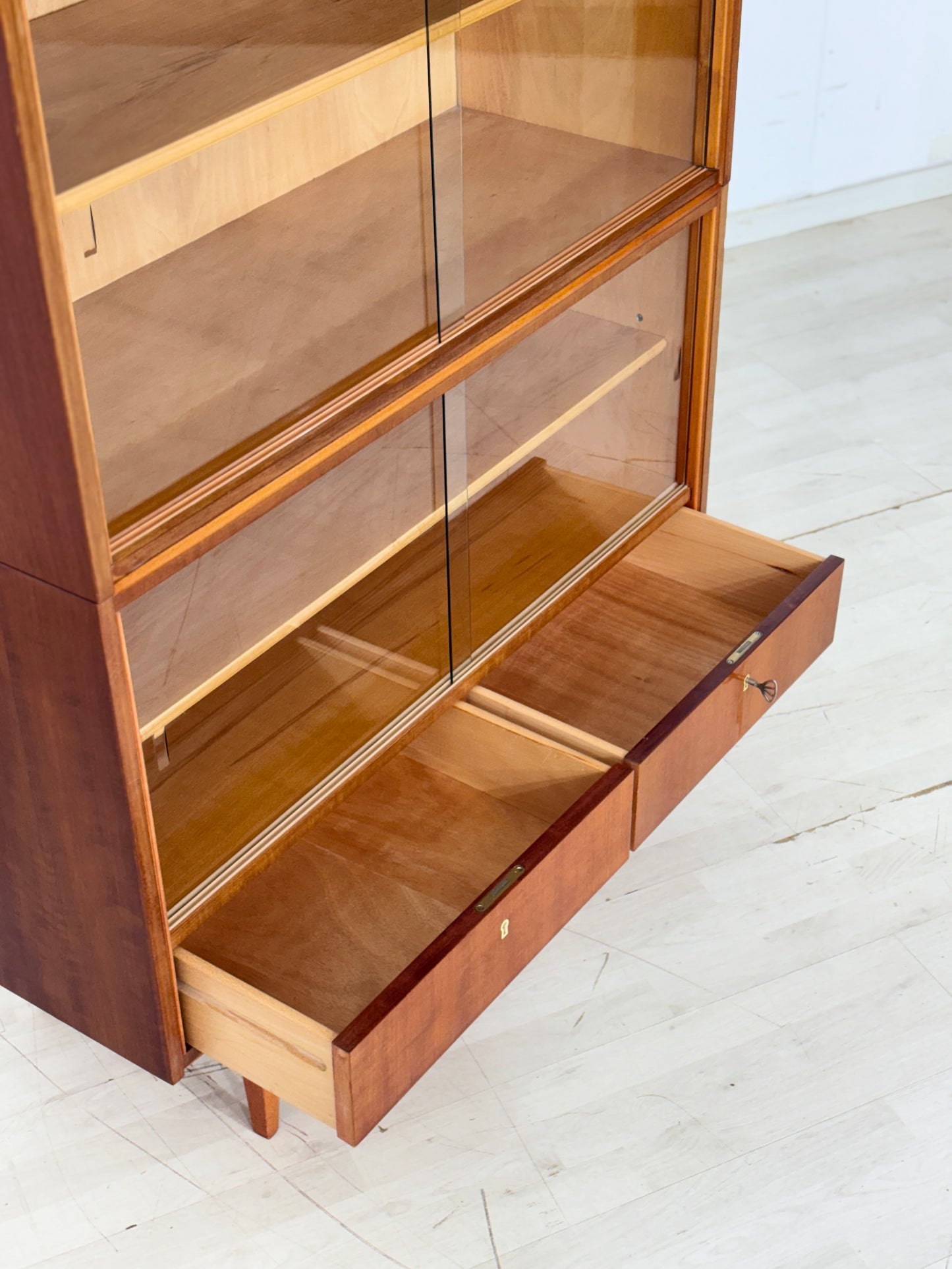 60er Jahre Vitrine Regal Vitrinenschrank Fächerschrank Vintage Highboard