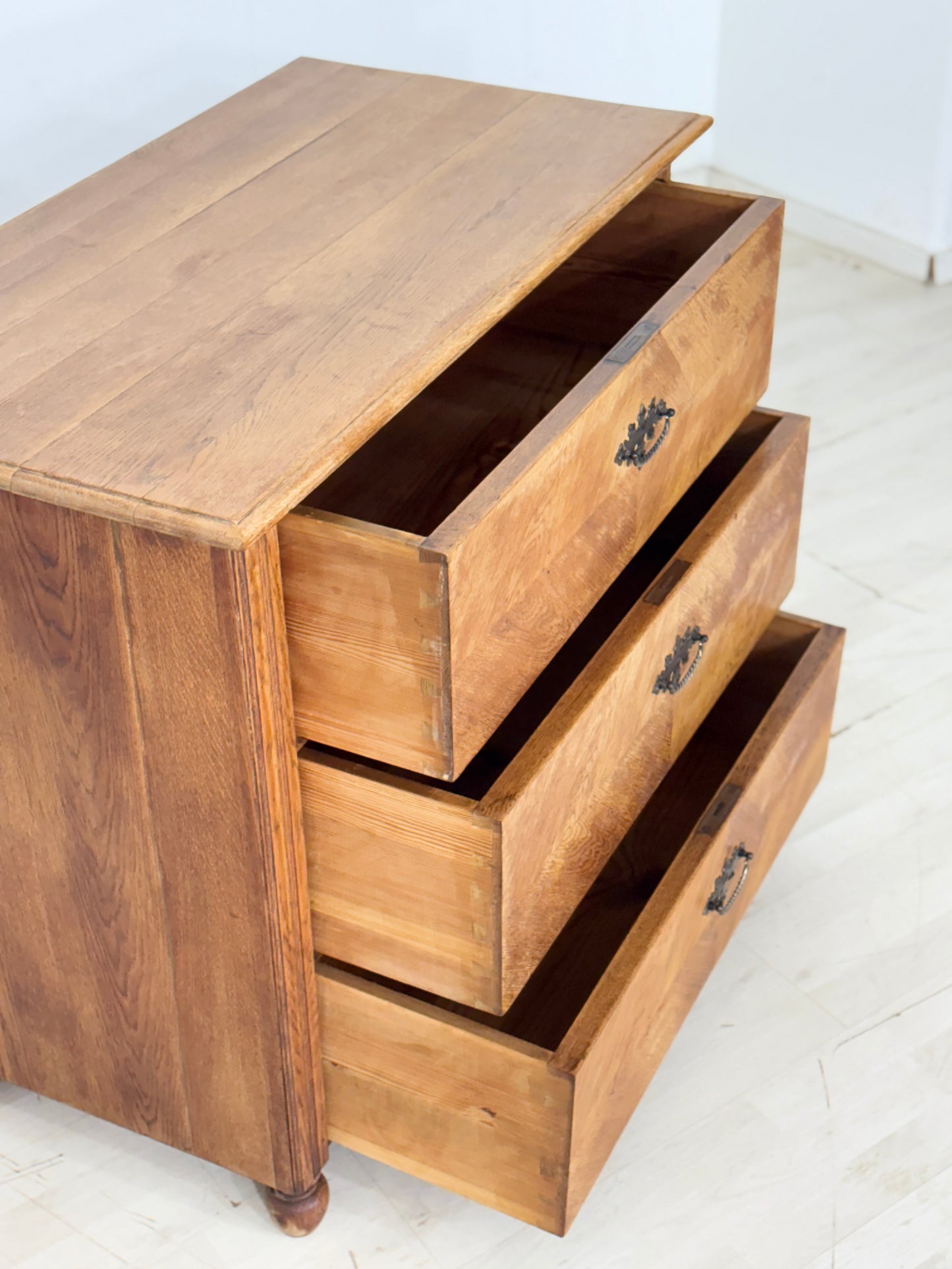 Sehr schöner Biedermeier Kommode Schrank Wohnzimmerschrank Waschkommode um 1900
