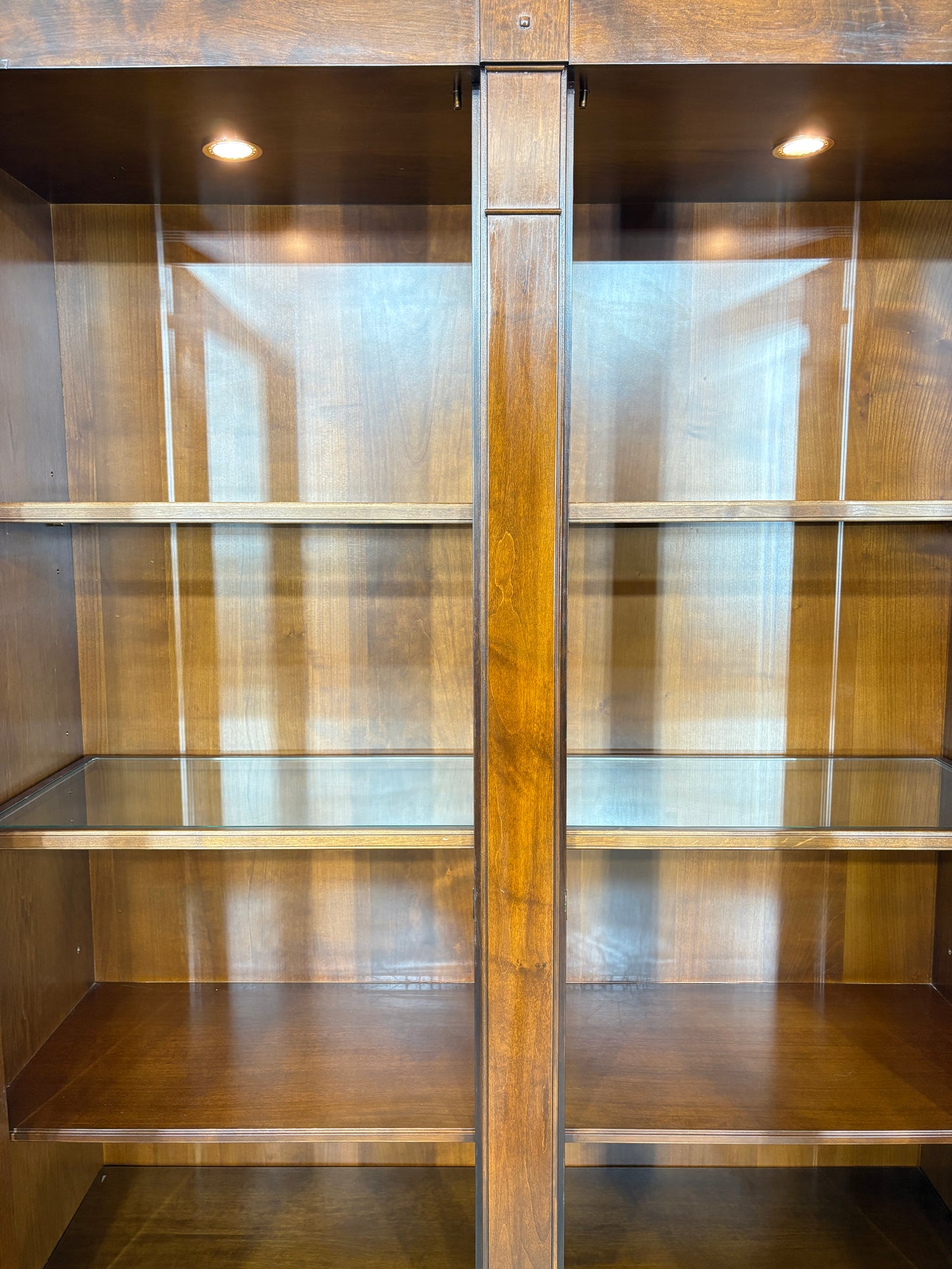 Schöne Selva Vitrine Anrichte Schrank Vitrinenschrank