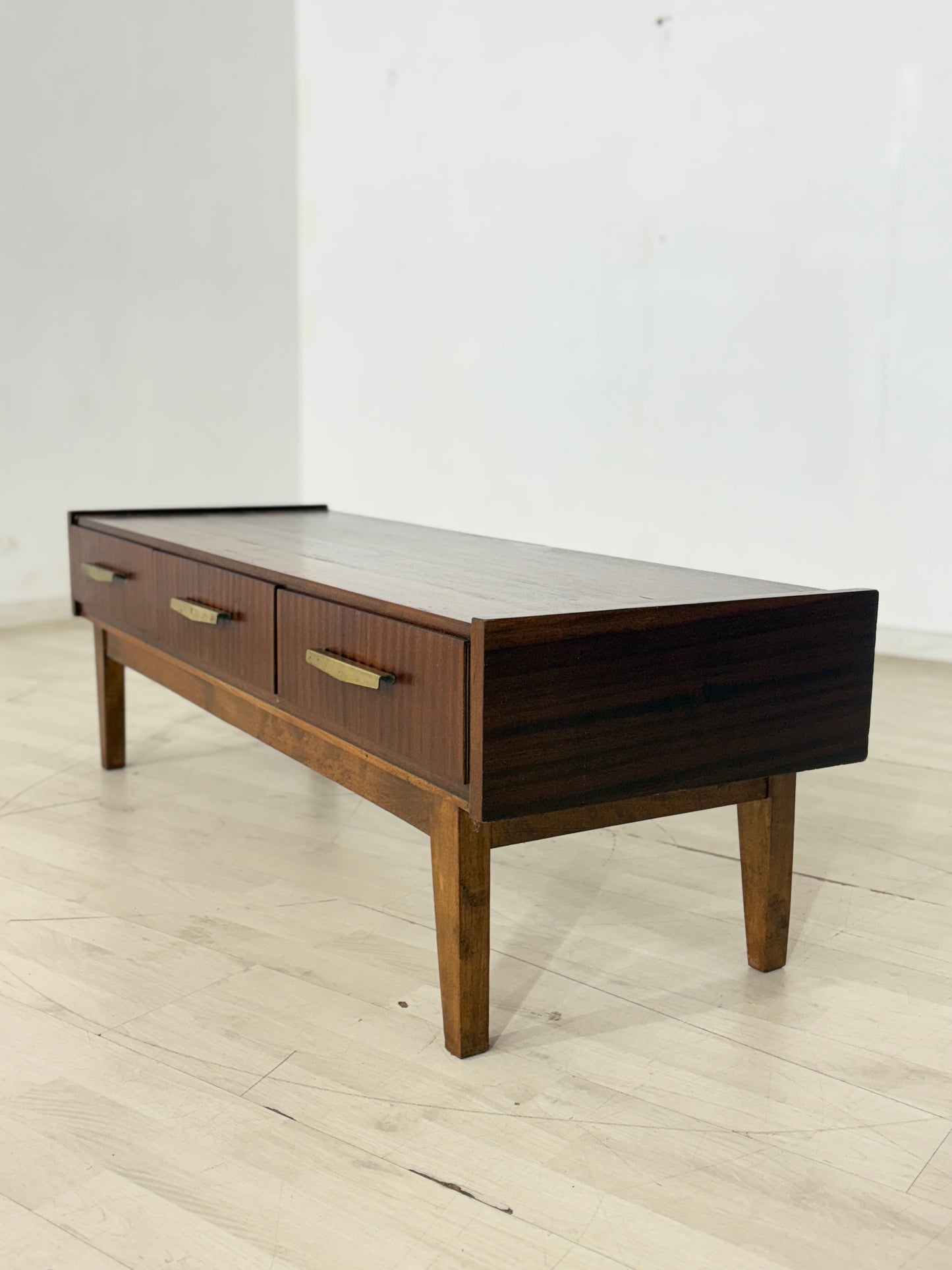 60er Jahre Lowboard Kommode Sideboard Wohnzimmerschrank Schrank Vintage