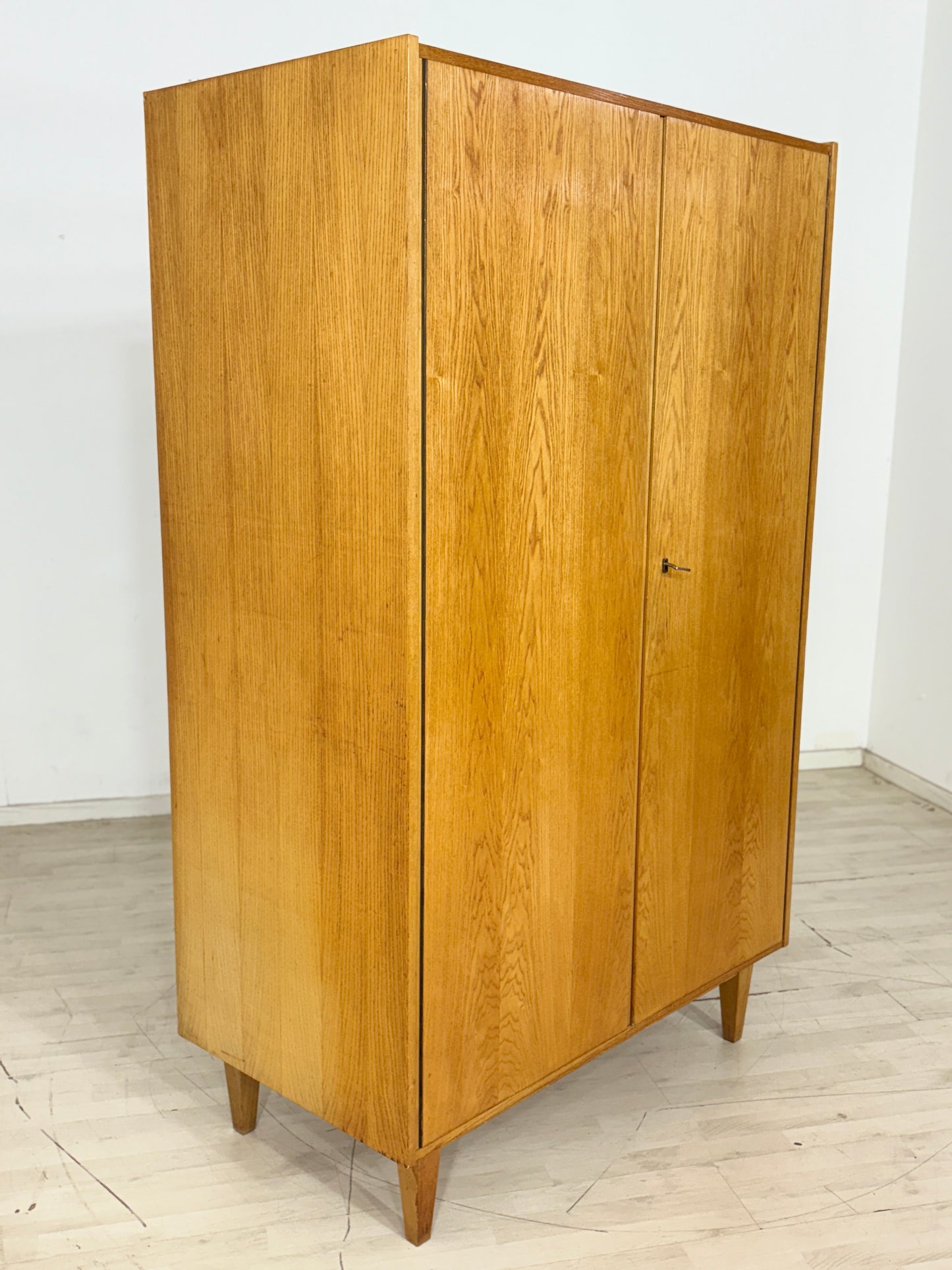 60er Jahre Vintage Kleiderschrank Wäscheschrank Holz Schrank