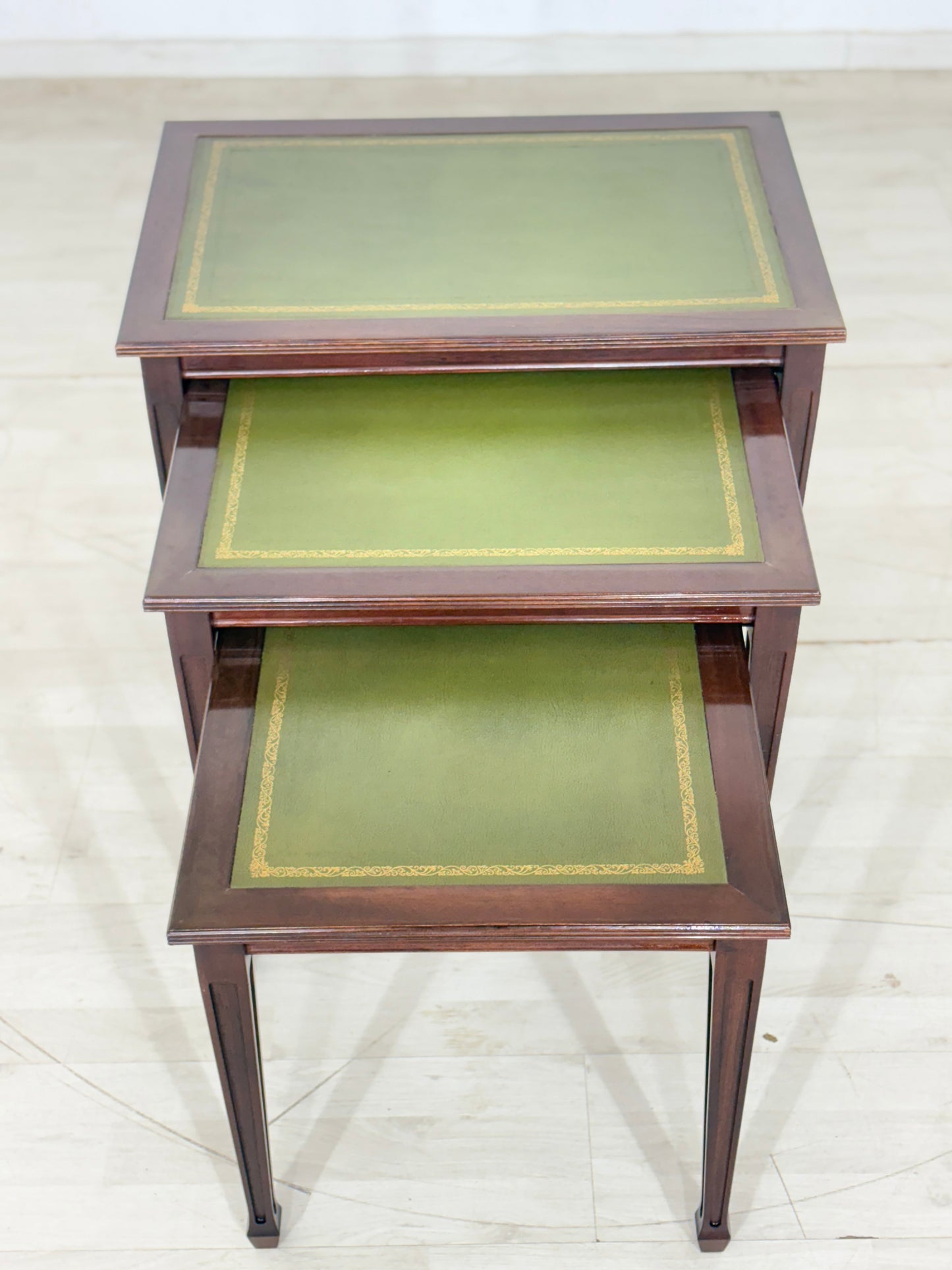 3er Set Kolonialstil Beistelltische Tische Ablage Vintage
