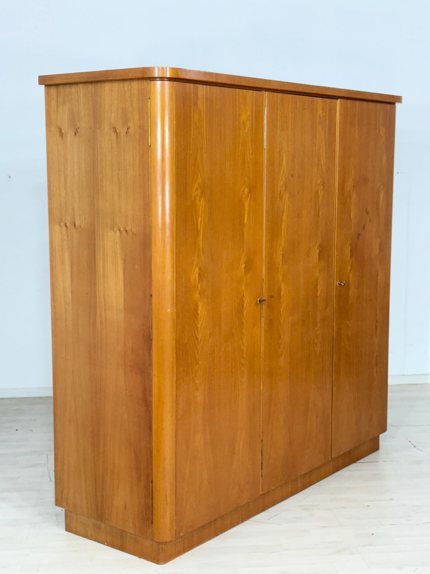 Mid Century Kleiderschrank Holz Schrank Wäscheschrank Vintage