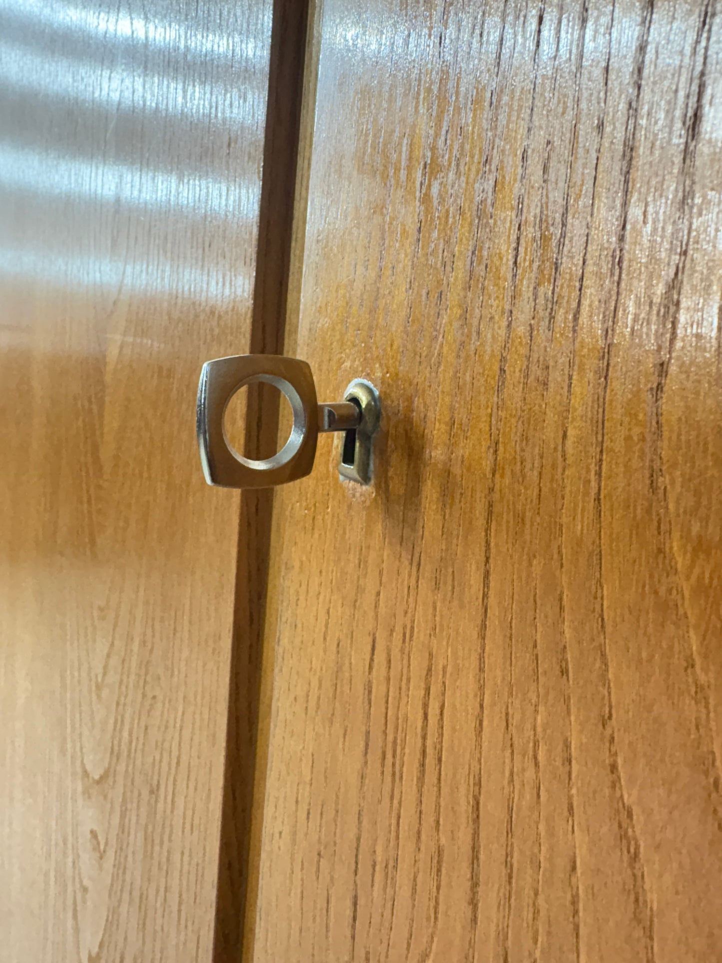 Mid Century Kleiderschrank Holz Schrank Wäscheschrank Vintage