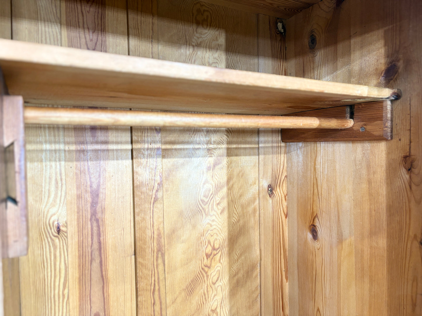Gründerzeit Kleiderschrank Wäscheschrank Holz Schrank um 1900