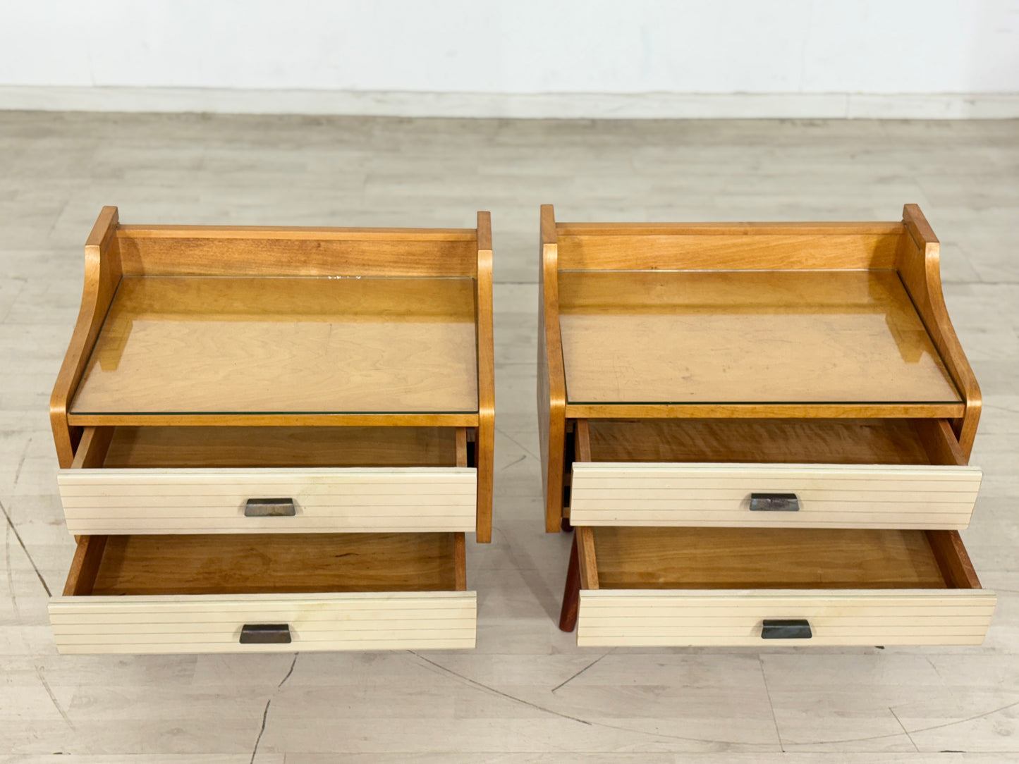 2x Vintage Nachttische Nachtschränke Beistelltisch Kommode