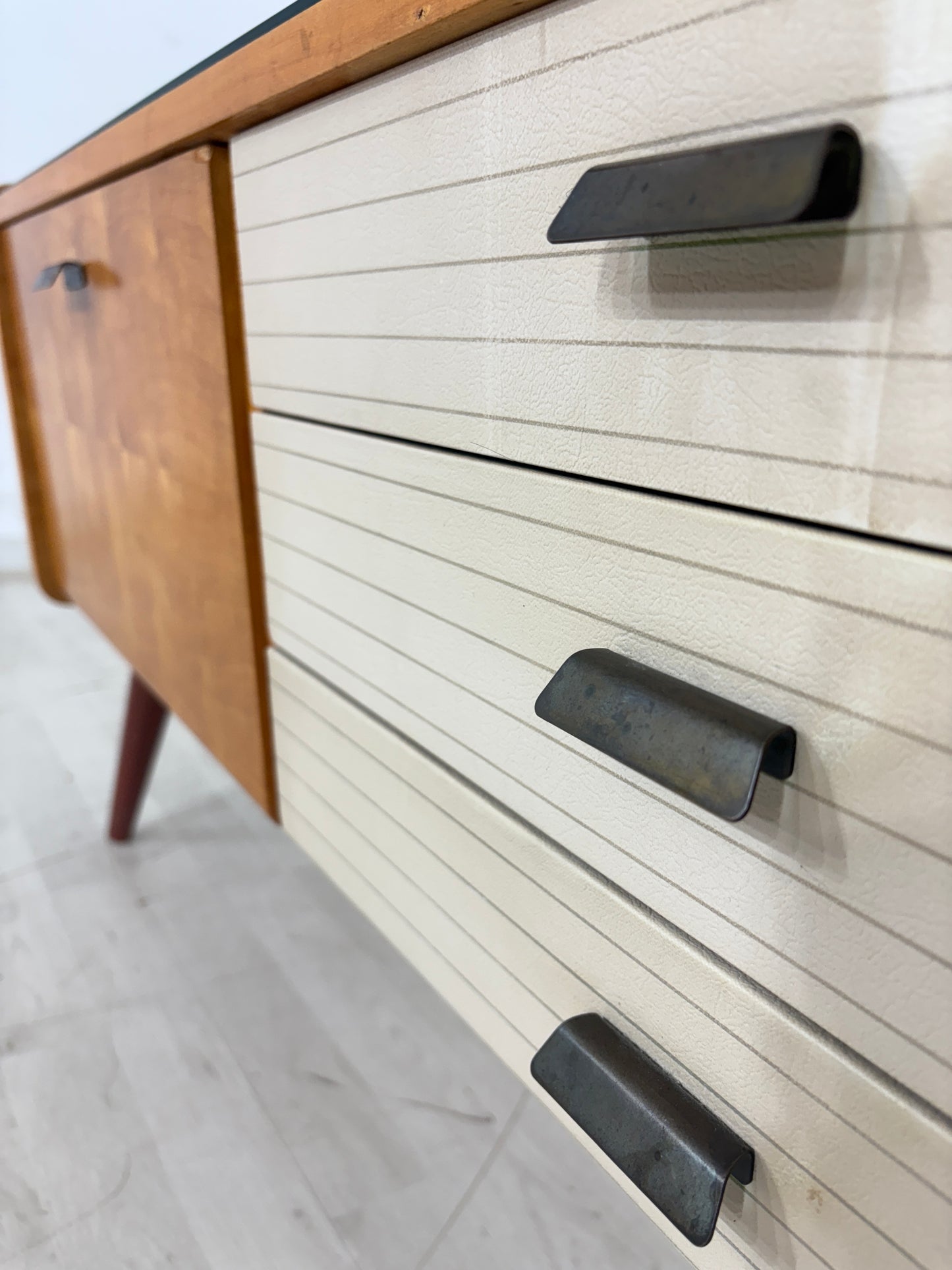 Vintage Lowboard Kommode Wohnzimmerschank Schrank 1960