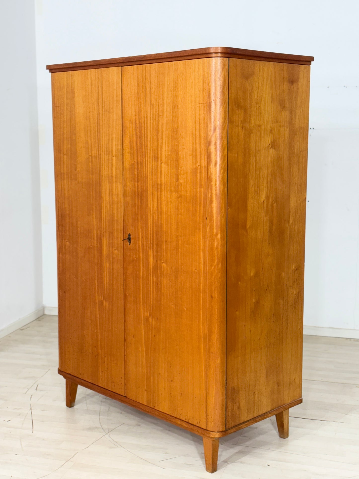 Vintage Kleiderschrank Holz Wäscheschrank Schrank Mid Century 1964