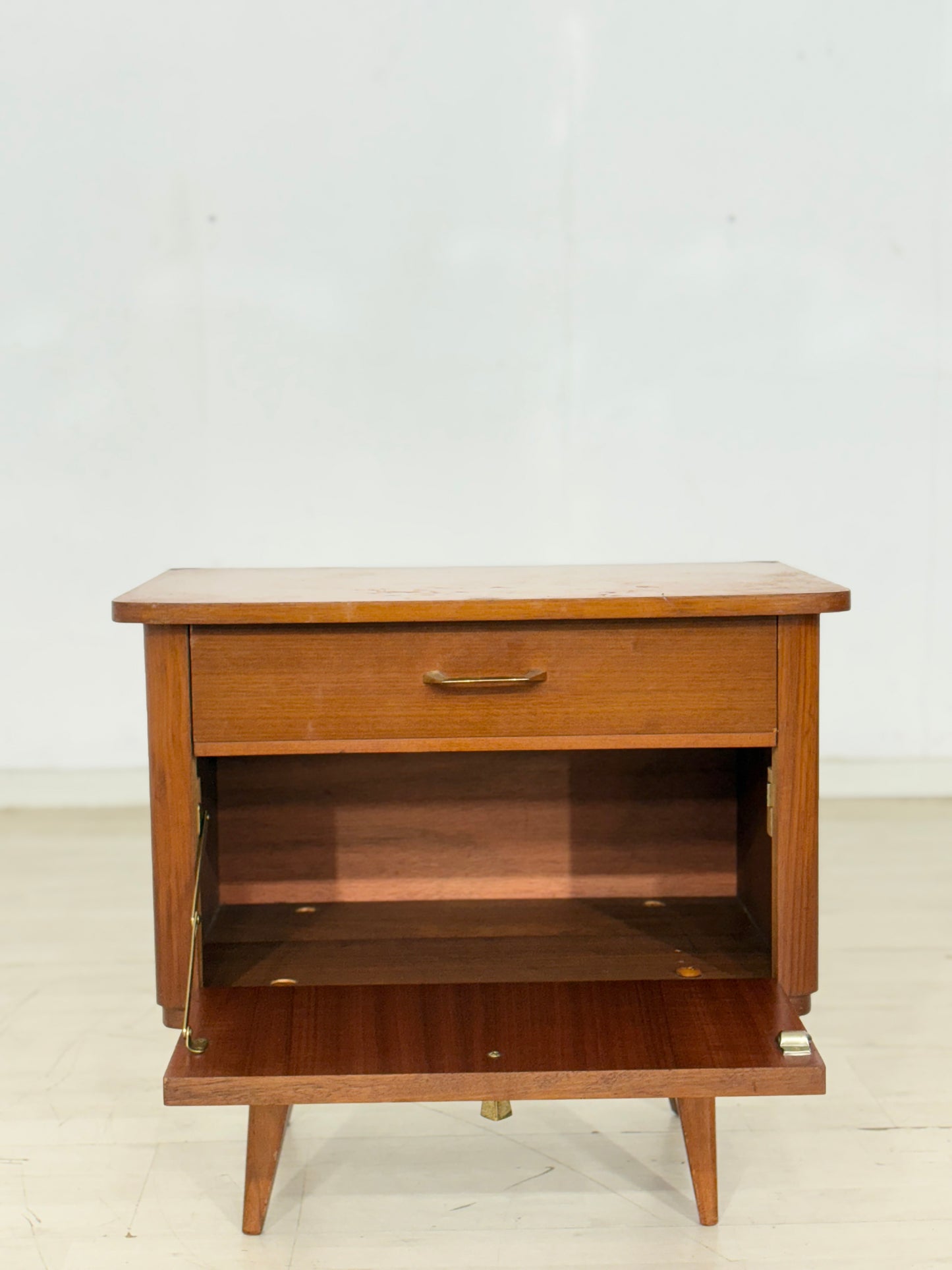 Mid Century Nachttisch Nachtschrank Beistelltisch Vintage