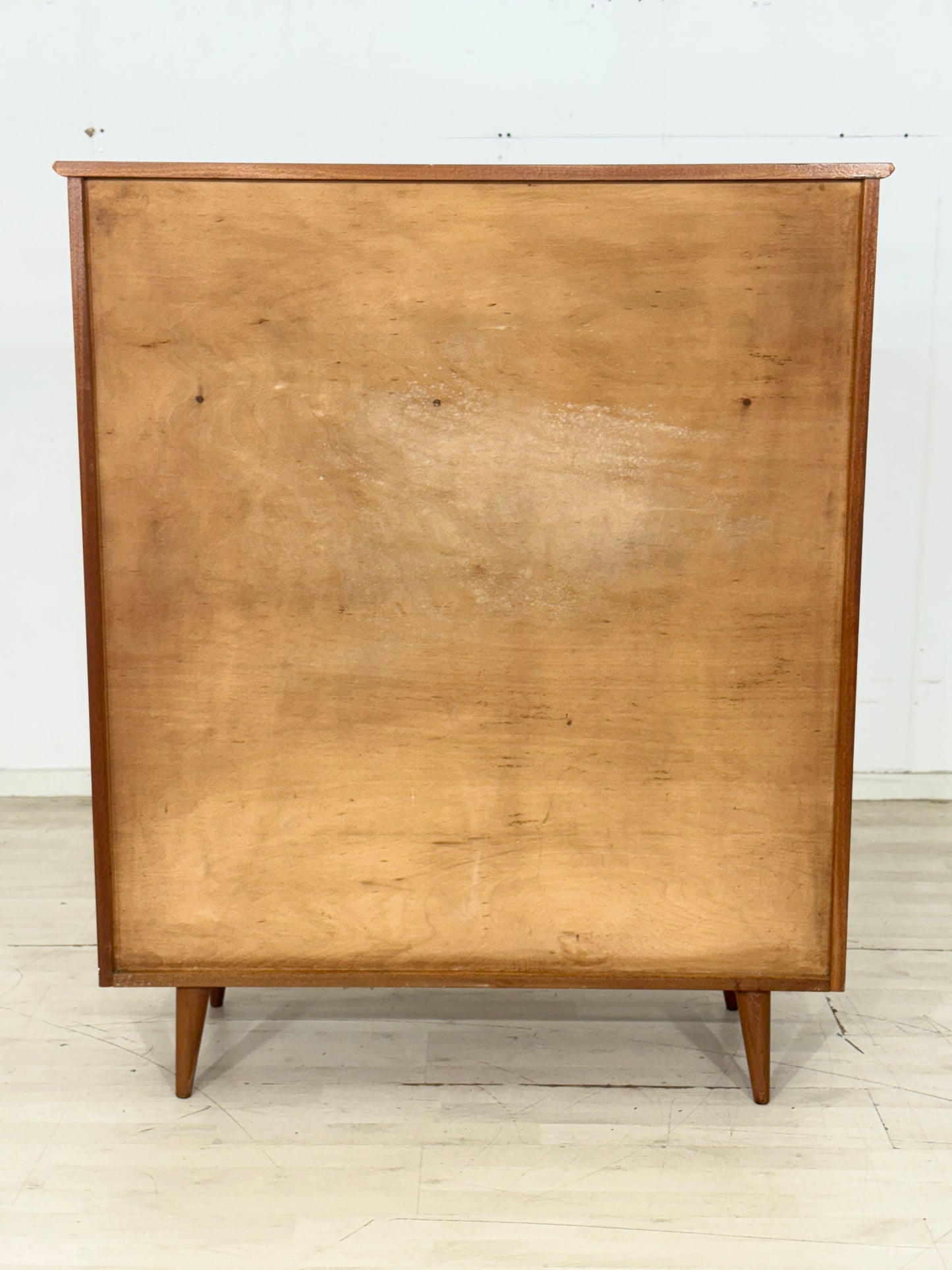 Mahagoni Kleiderschrank / Mid Century Kleiderschrank / 60er Jahre Vintage Wäscheschrank