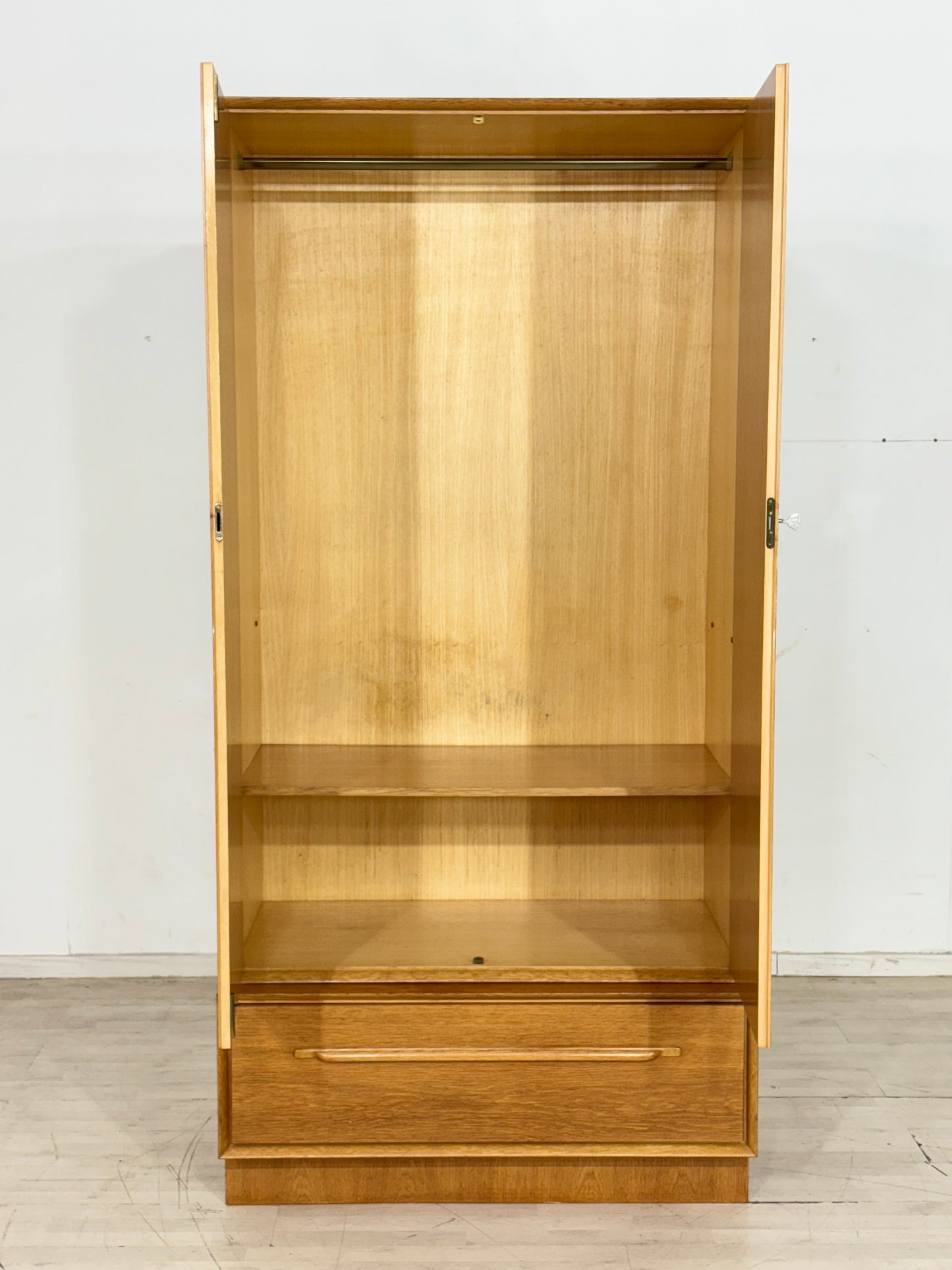 Vintage Holz Kleiderschrank Waschkommode Wäscheschrank Schrank