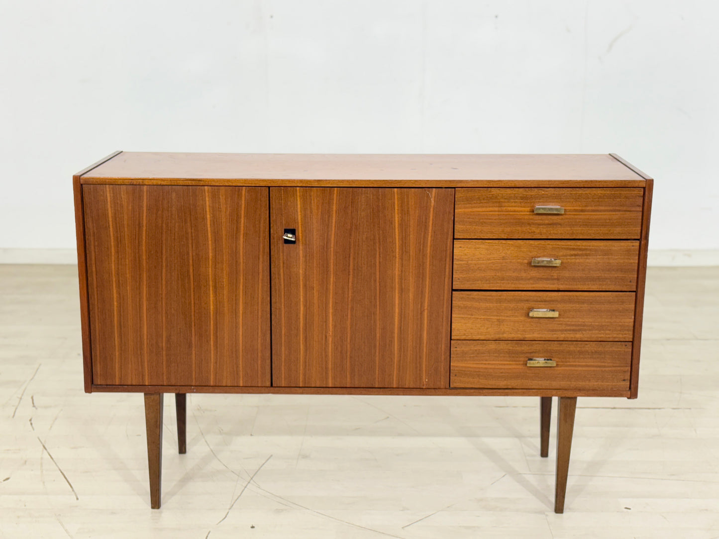 Vintage Kommode Lowboard Sideboard Flurschrank Wohnzimmerschrank
