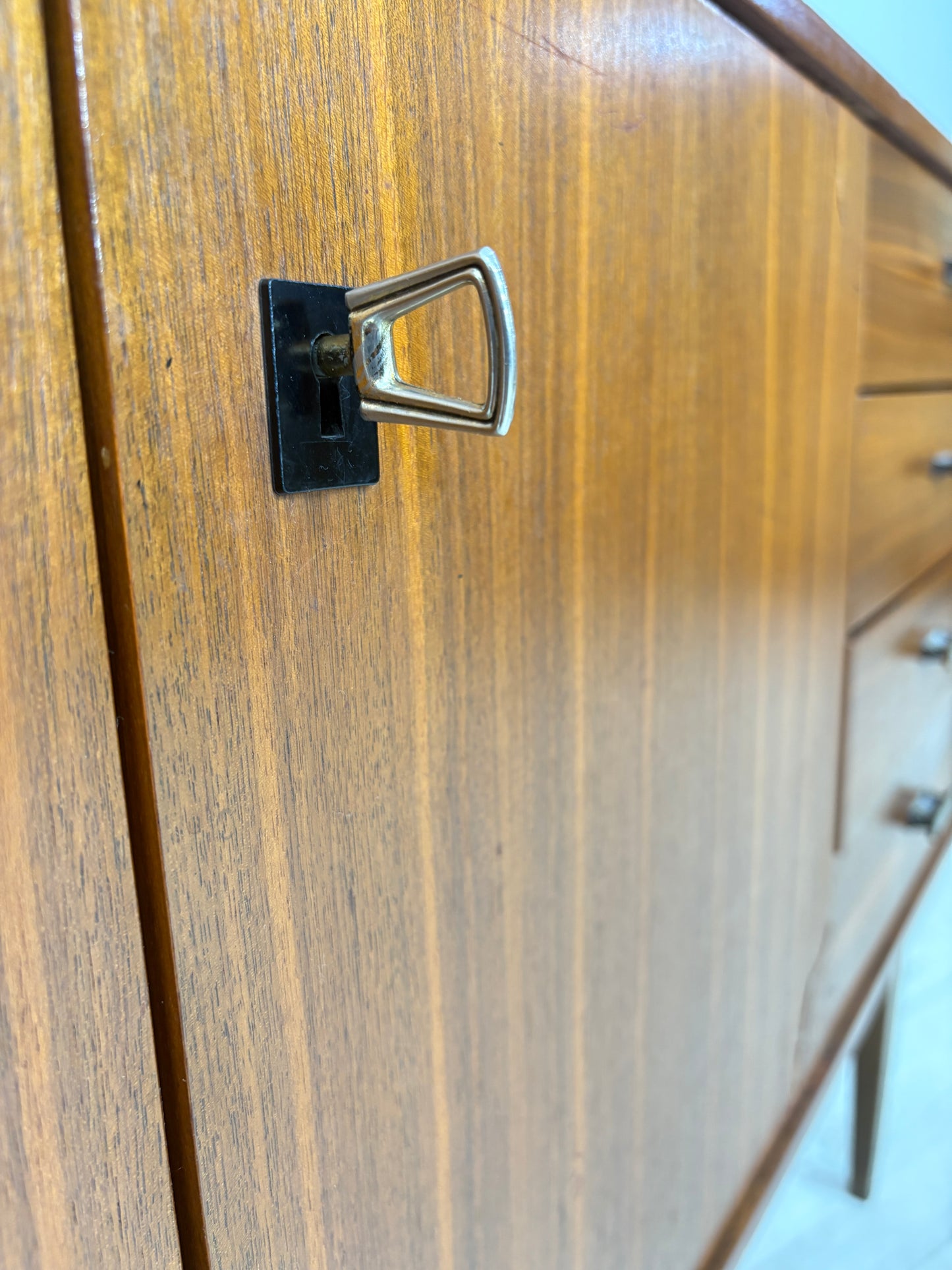 Vintage Kommode Lowboard Sideboard Flurschrank Wohnzimmerschrank