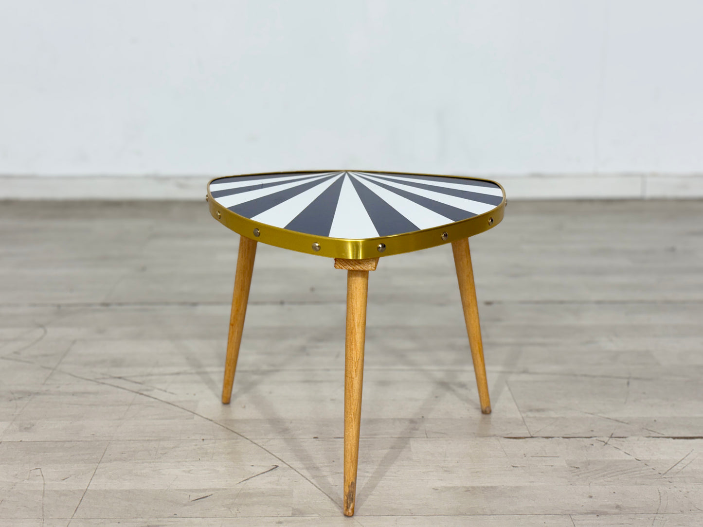 Vintage Nierentisch Blumentisch Beistelltisch Ablage