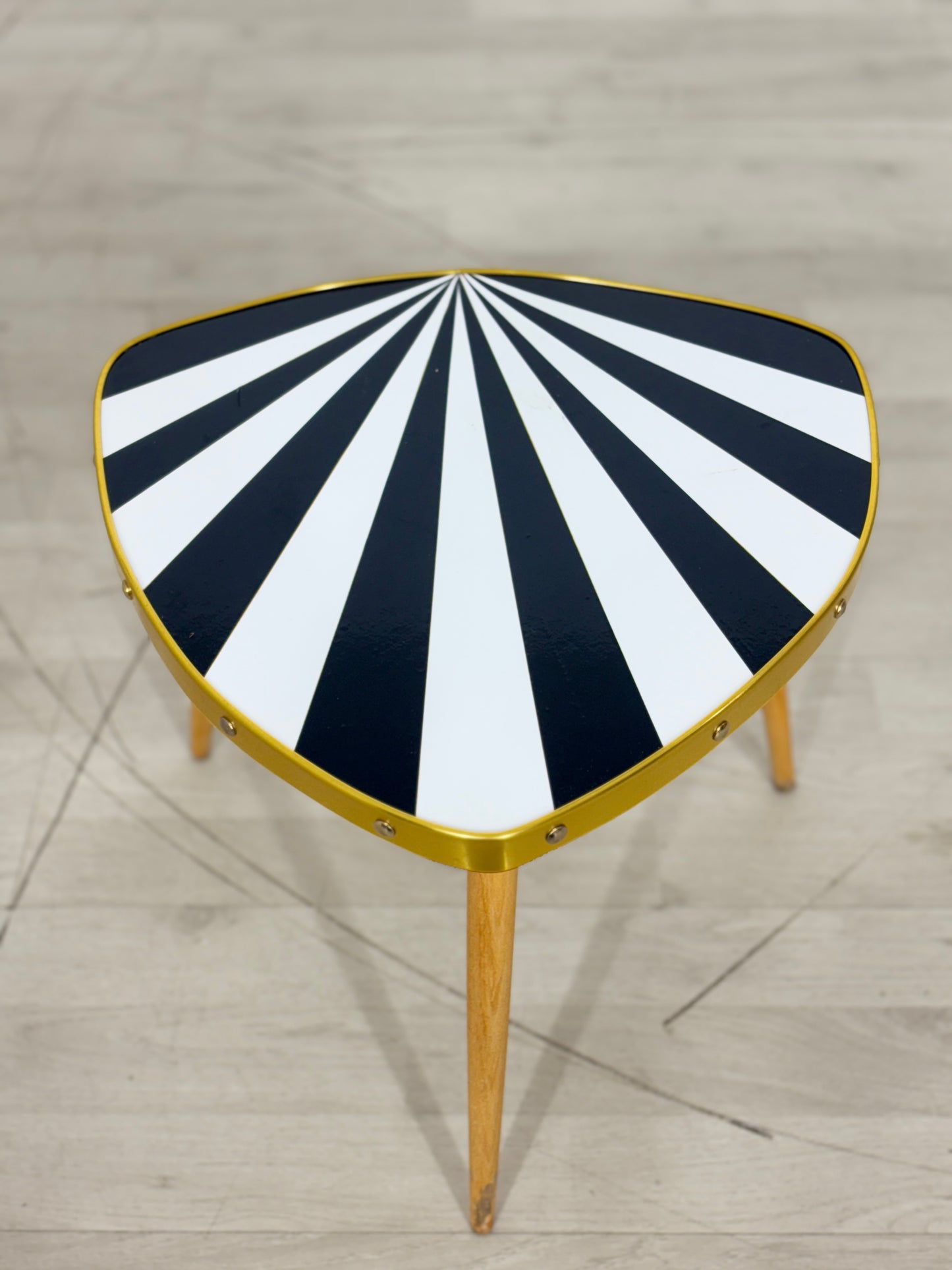 Vintage Nierentisch Blumentisch Beistelltisch Ablage