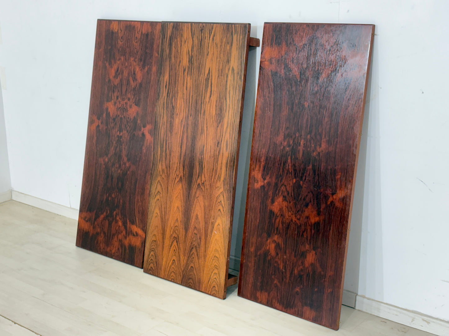 Hochwertiger Omann Junior Esstisch ausziehbarer Tisch Küchentisch Modell 55