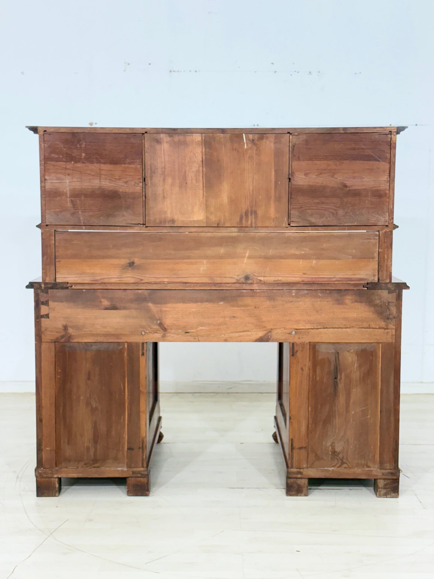 Prachtvoller Gründerzeit-Aufsatzschreibtisch – Meisterhafter Schreibtisch / Sekretär Antik um 1880