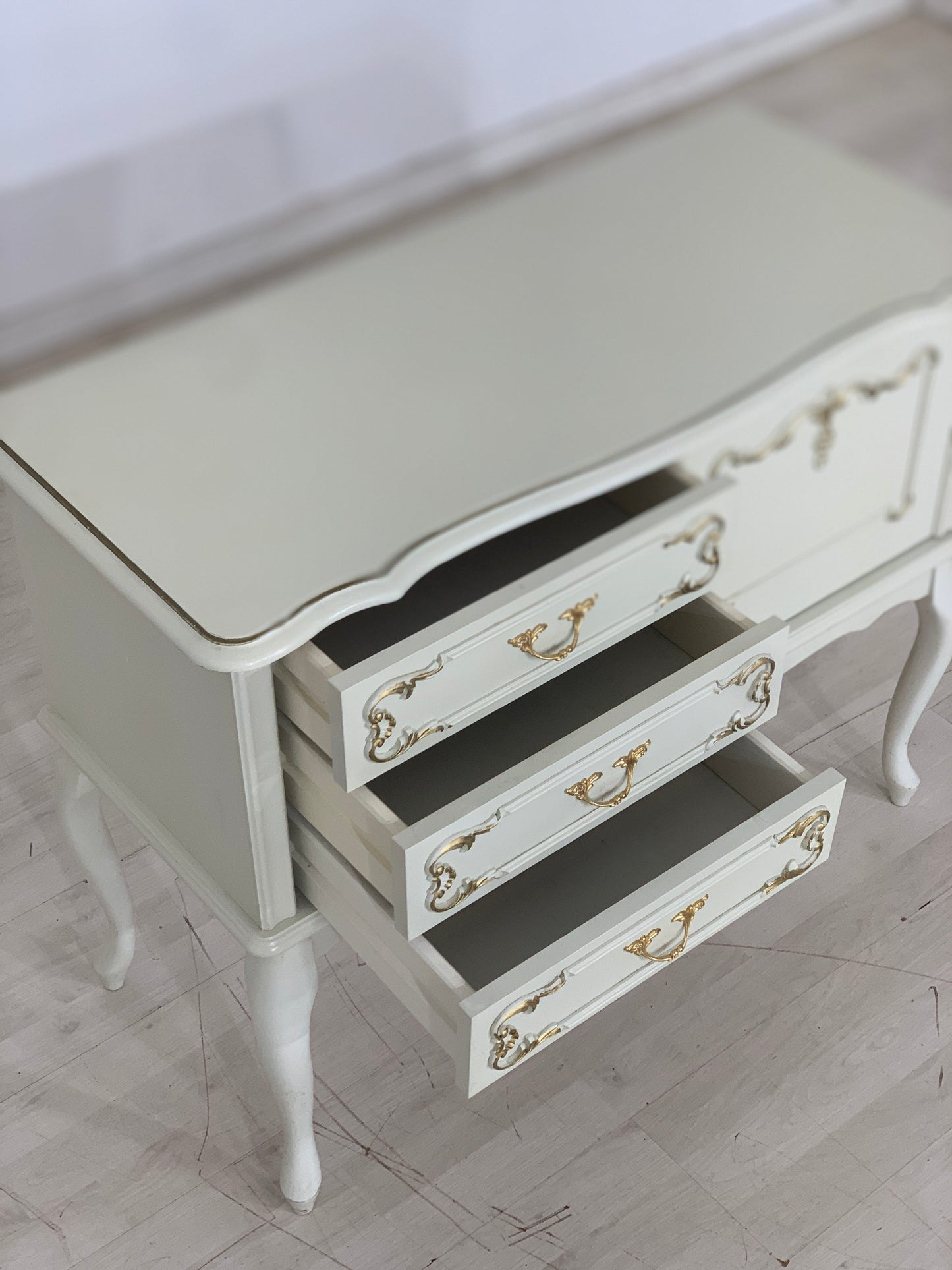 Chippendale Kommode Schrank Flurschrank Wohnzimmerschrank